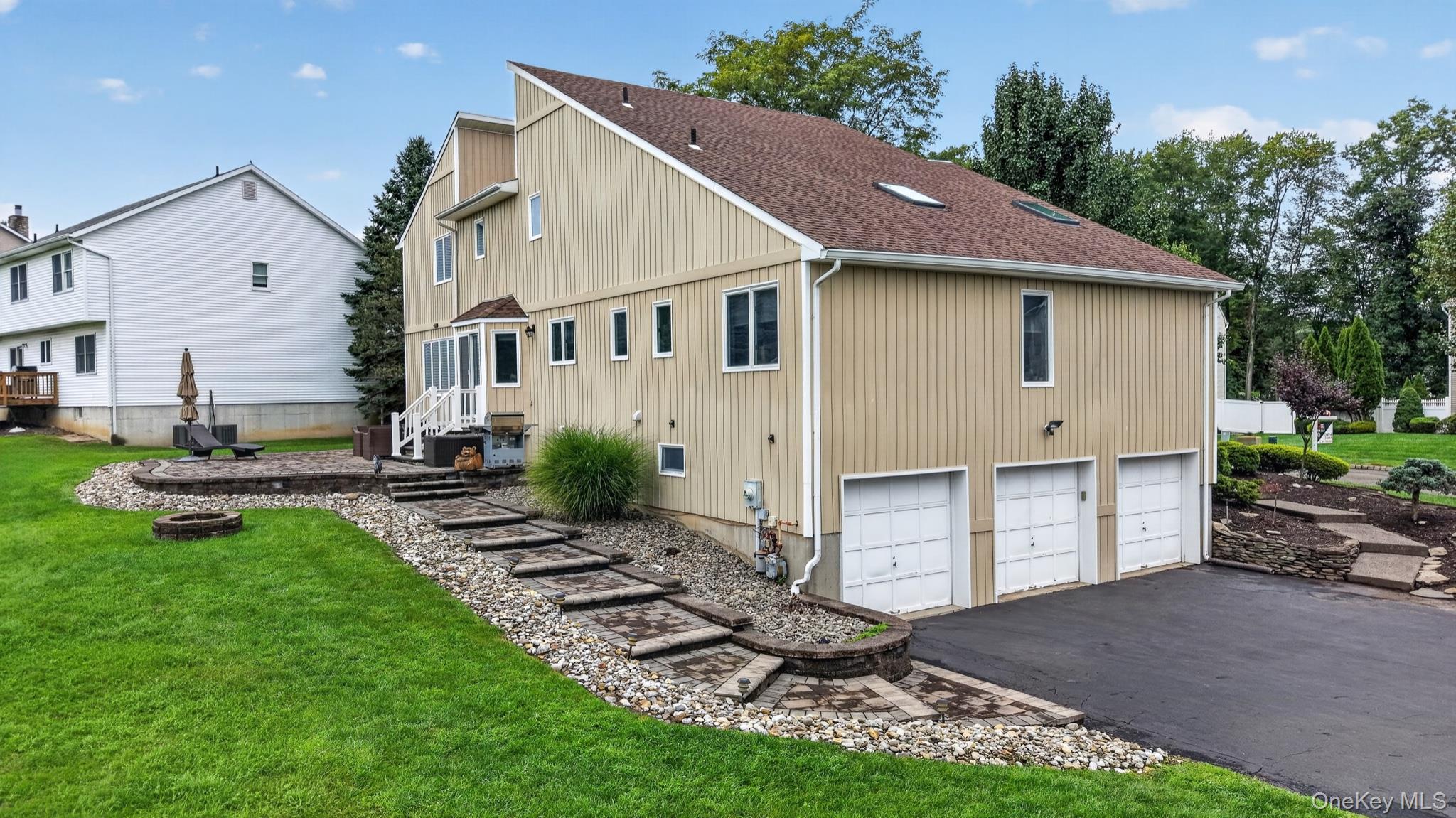 14 Lowell Drive – For Sale photo 43