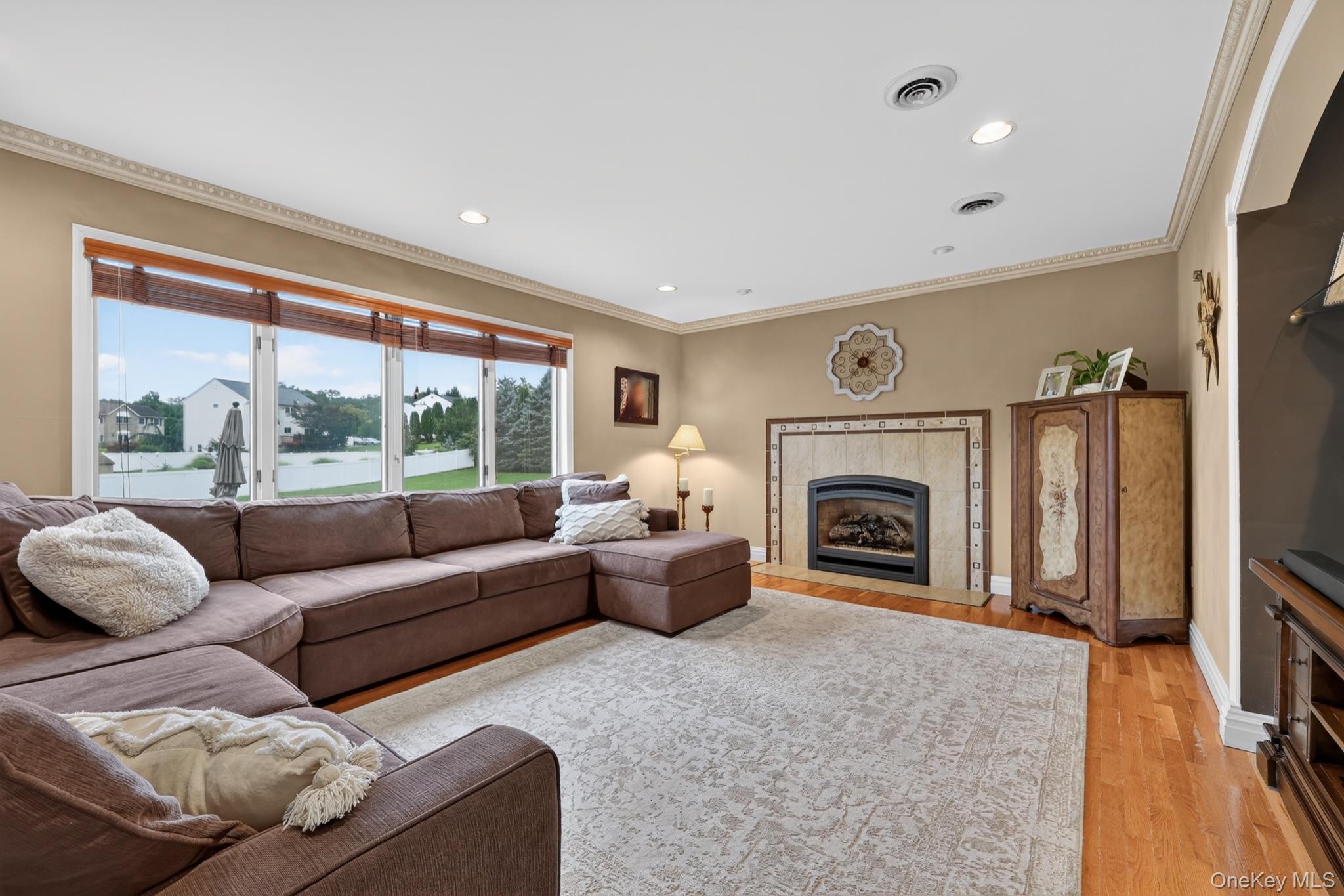 14 Lowell Drive – For Sale photo 13