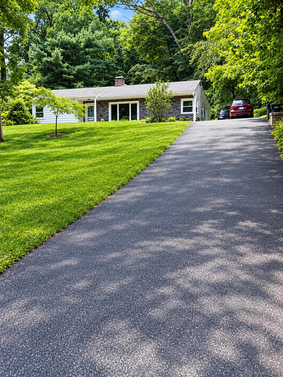 5093 Route 9W – For Sale