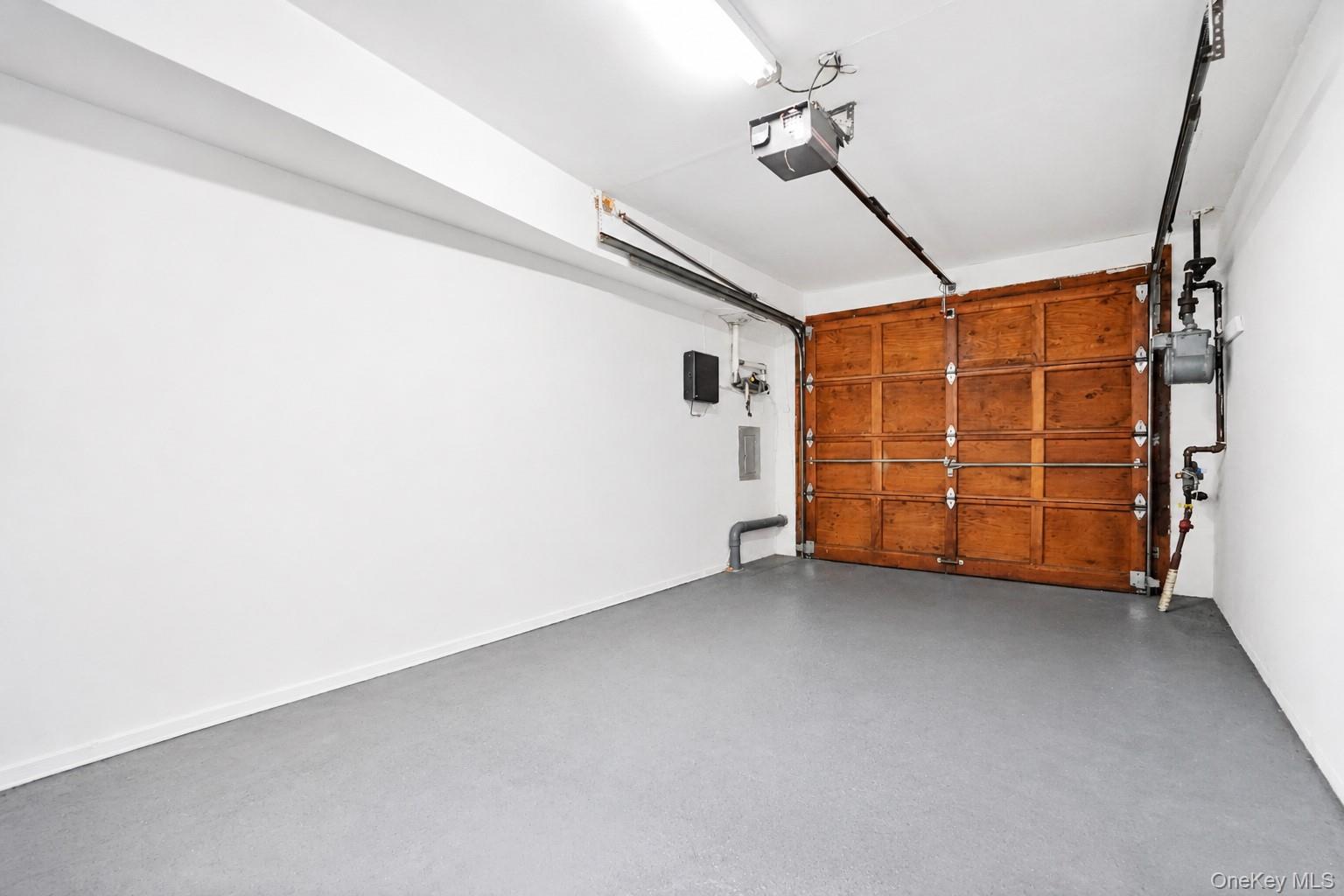 16 Fox Hunt Court – For Sale photo 37