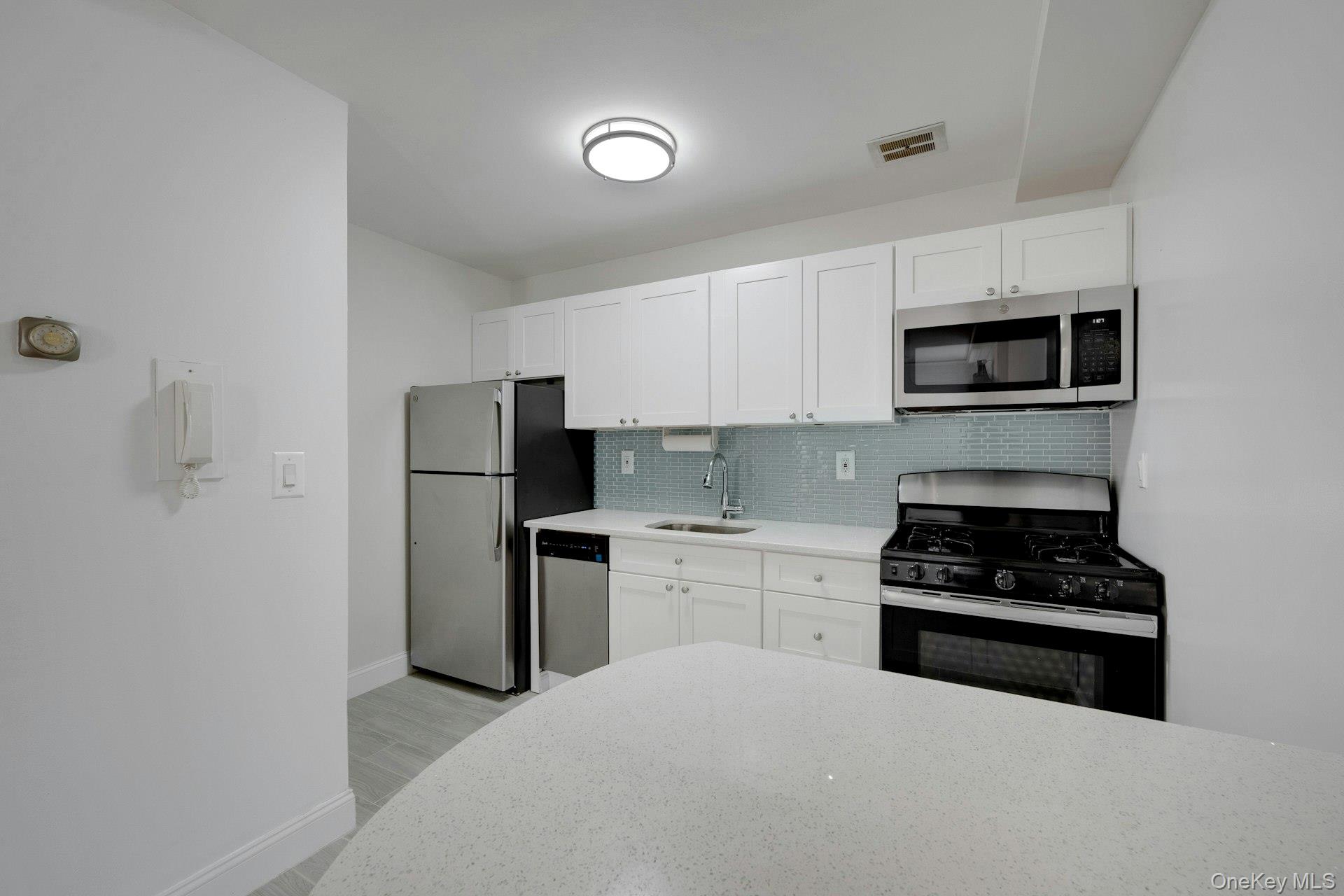 838 Pelhamdale Road, Unit 1C photo 14