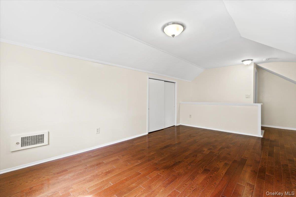 3 Merritt Avenue, Unit 2 photo 14
