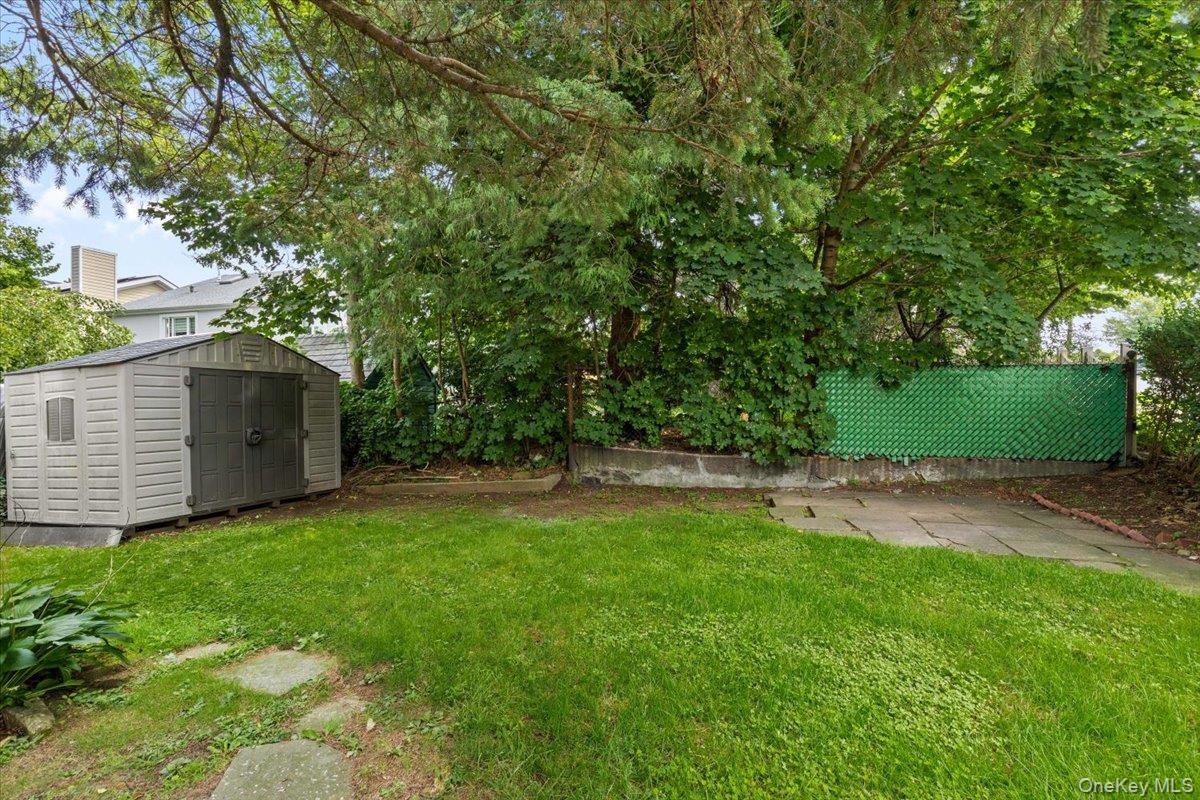 3 Merritt Avenue, Unit 2 photo 18