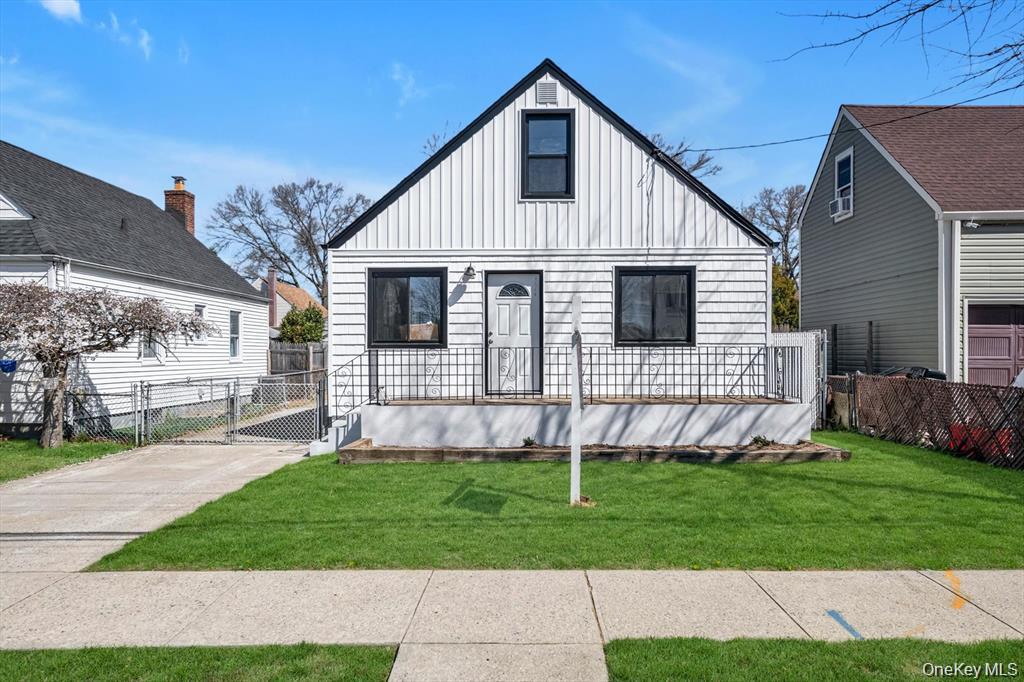 1568 Madison Street – For Rent
