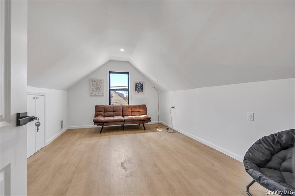 1568 Madison Street – For Rent photo 13