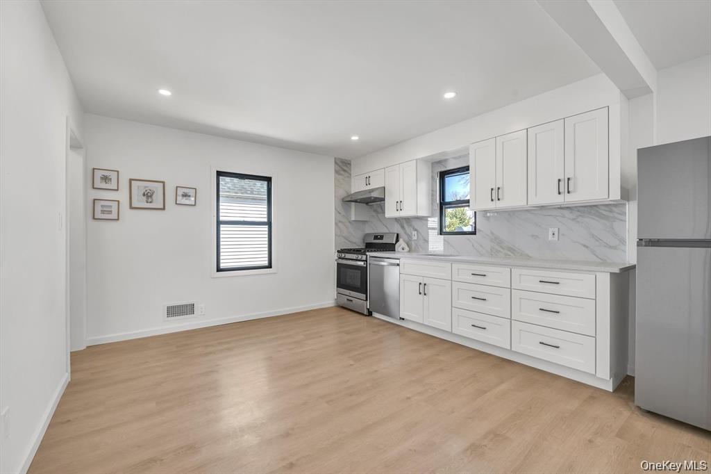 1568 Madison Street – For Rent photo 2