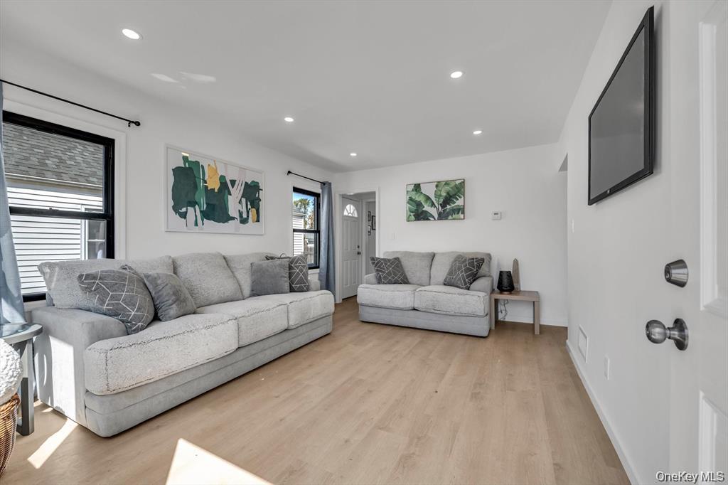 1568 Madison Street – For Rent photo 7