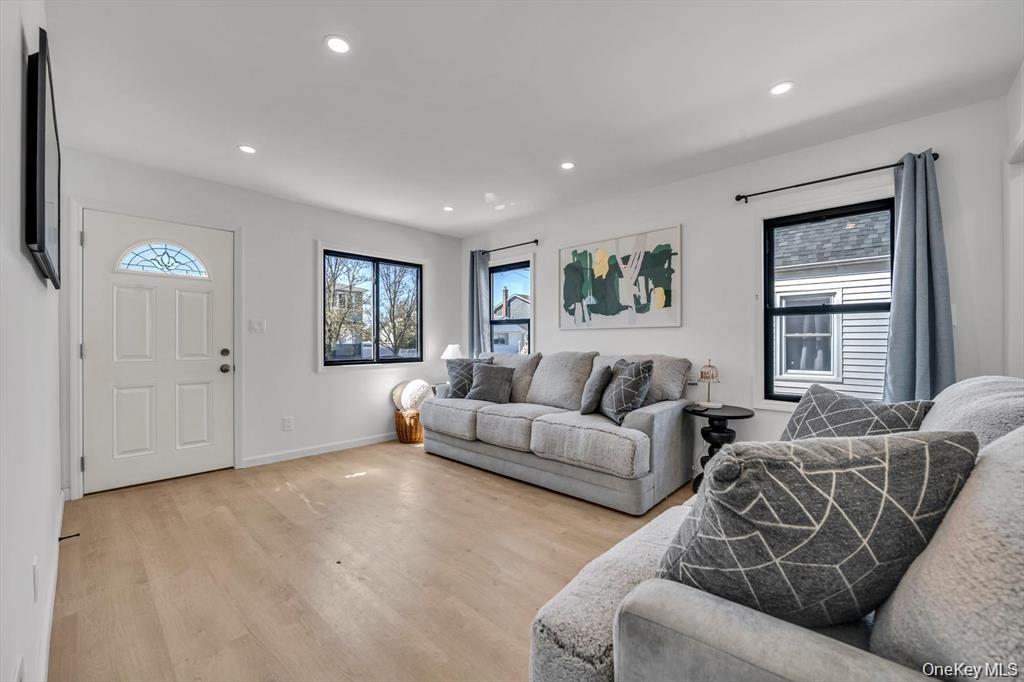 1568 Madison Street – For Rent photo 5
