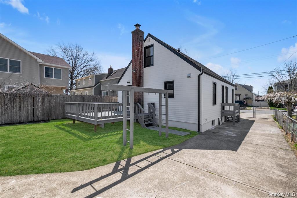 1568 Madison Street – For Rent photo 21