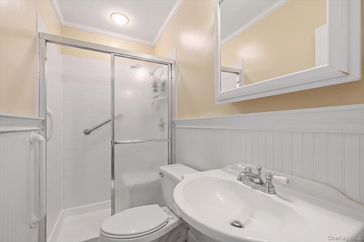 36 Yorkshire Drive – For Sale photo 18
