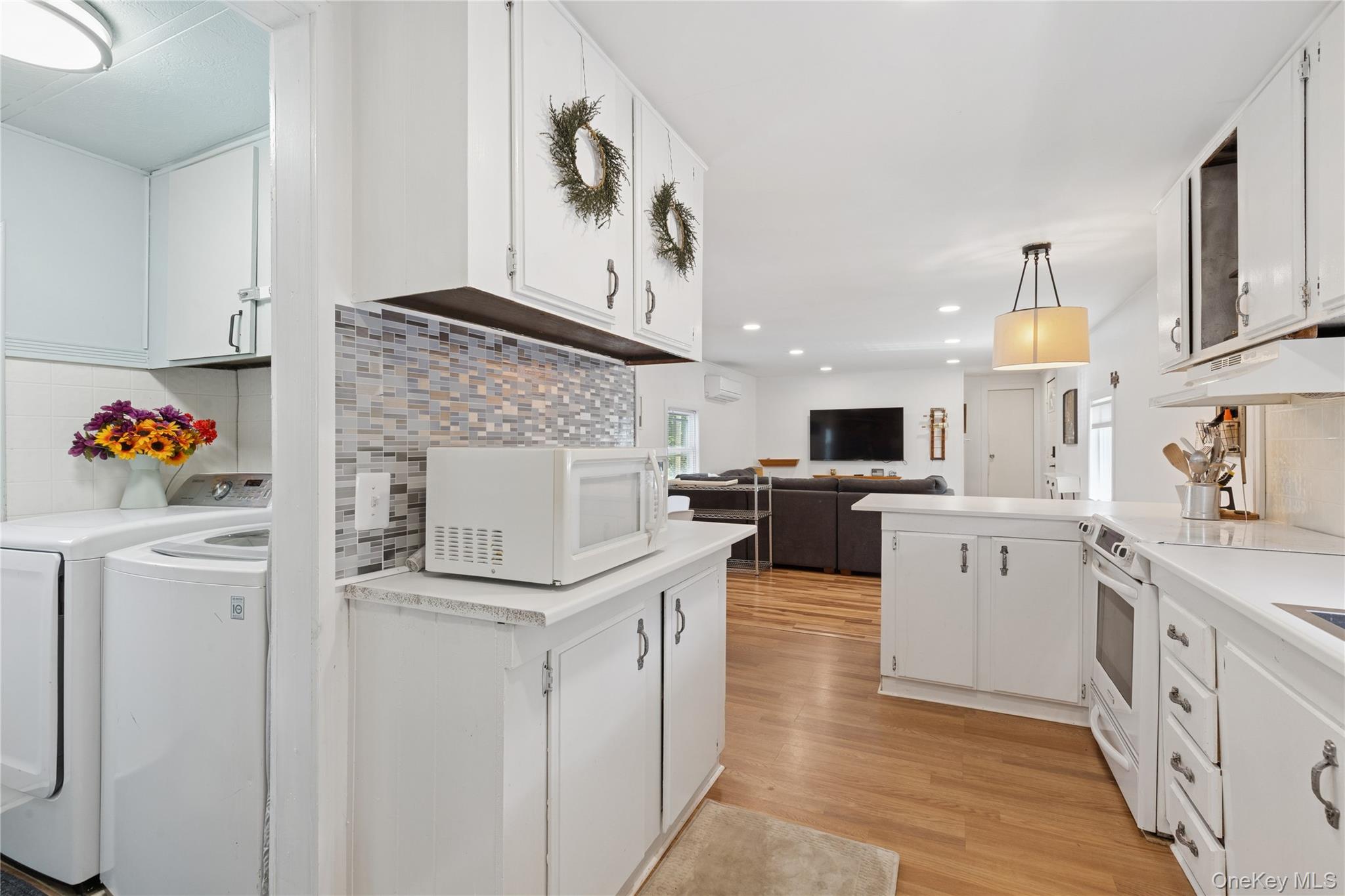 8 North Railroad Avenue – For Sale photo 8