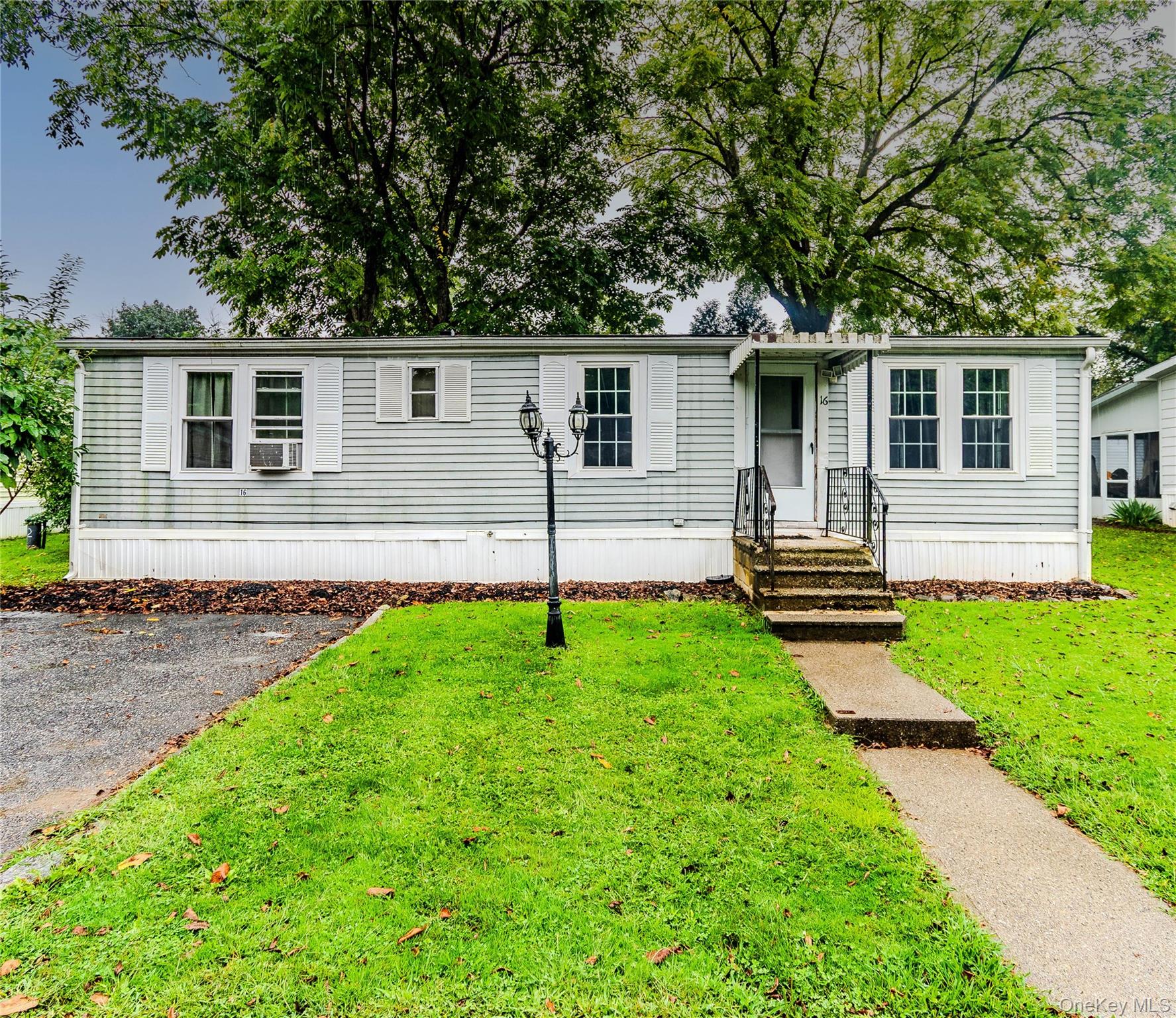 198 Sinpatch Road, Unit 16