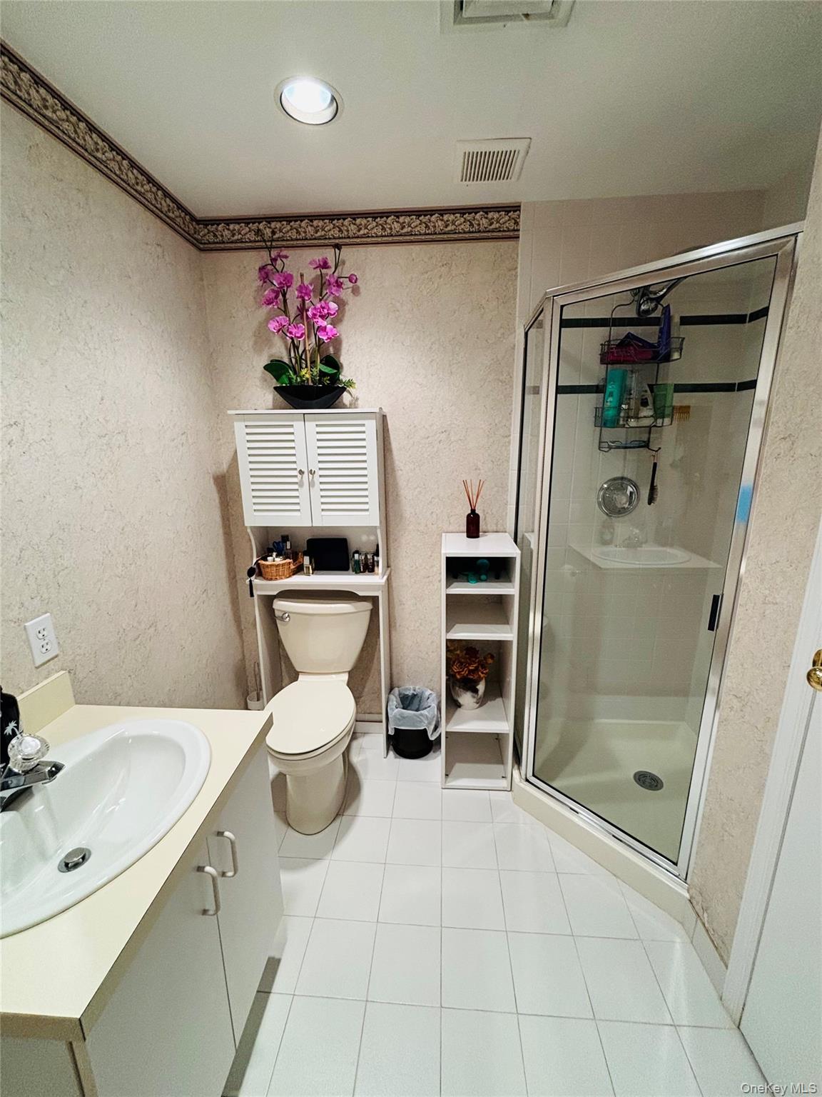 88 The Glen, Unit 88 photo 31
