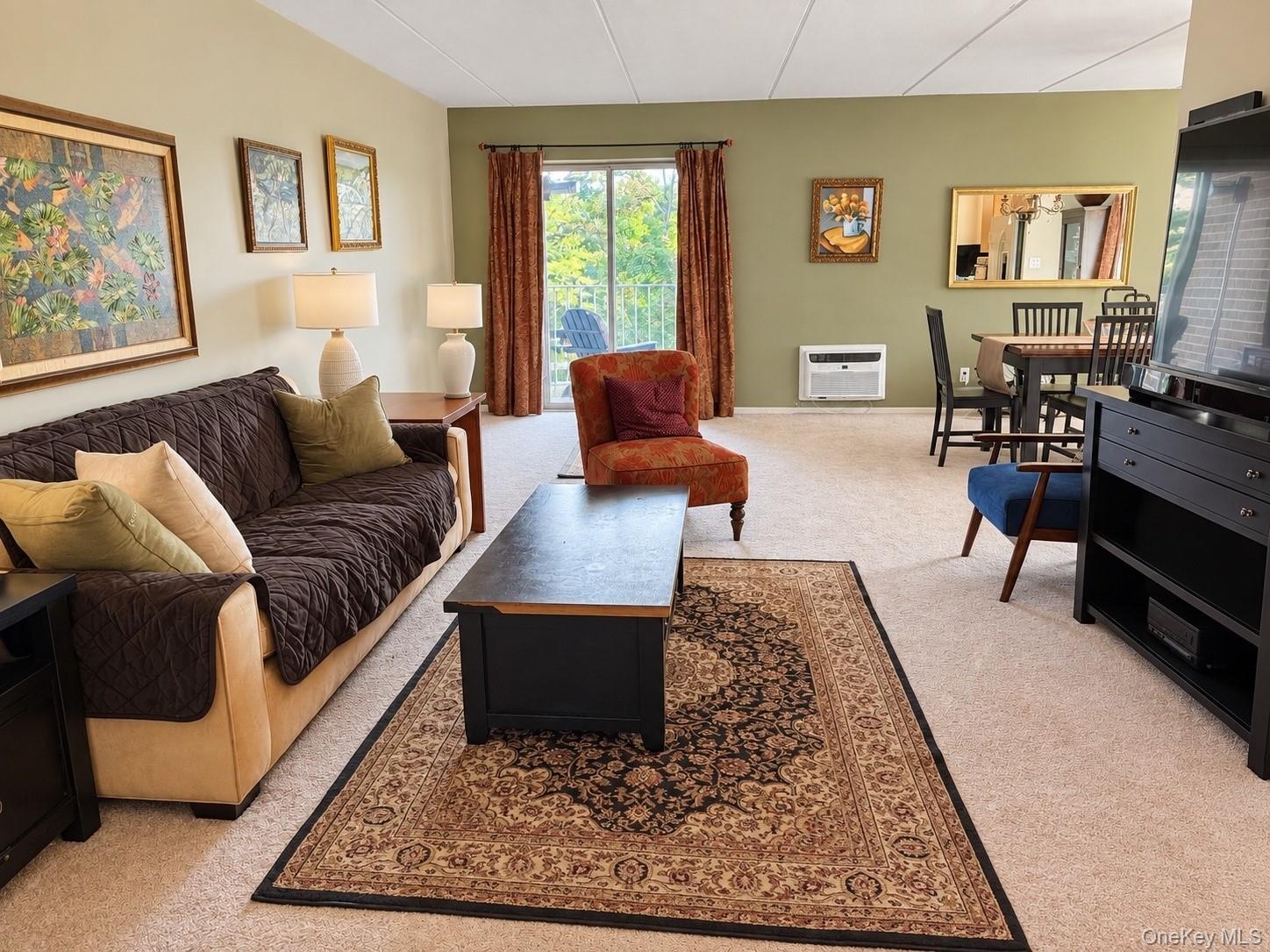 416 Benedict Avenue, Unit 3G photo 3