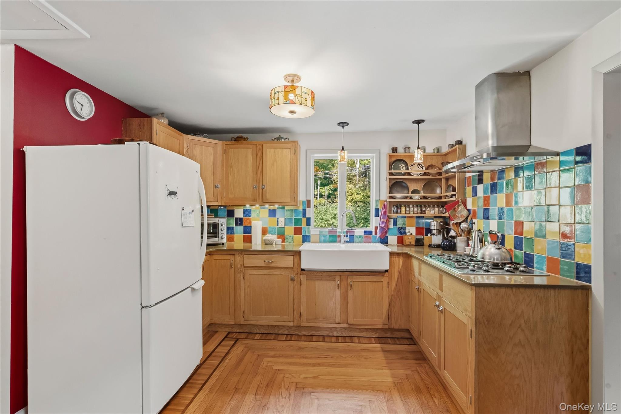 18 Schueler Road – For Sale photo 10