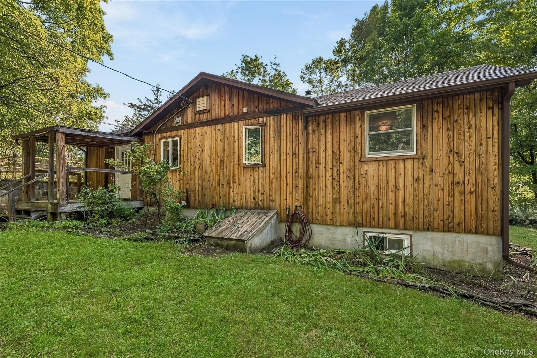 18 Schueler Road – For Sale photo 5