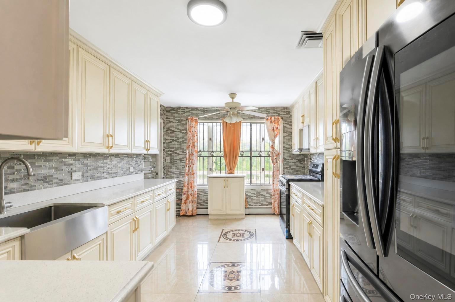 12 Hilton Court – For Sale photo 6