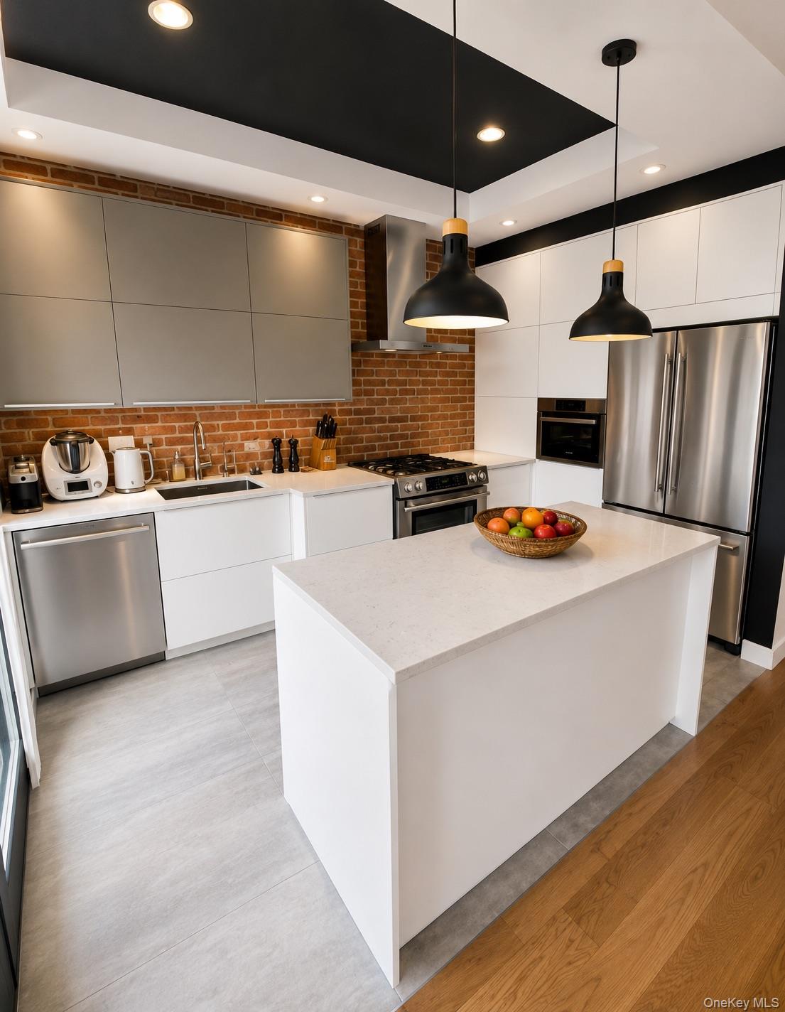 7822 81st Street, Unit 1 photo 4