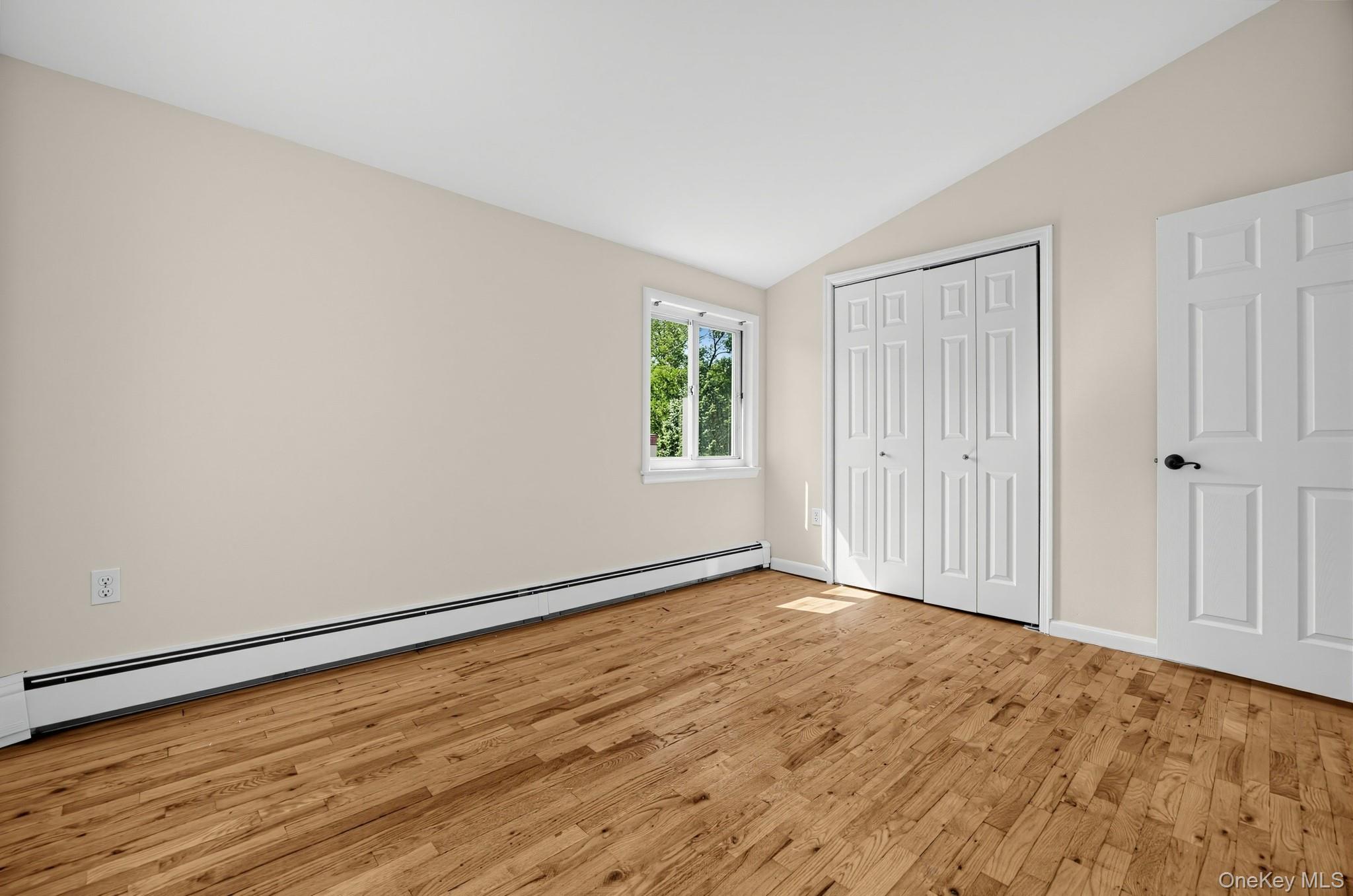 828 Pelhamdale Avenue, Unit 4L photo 12