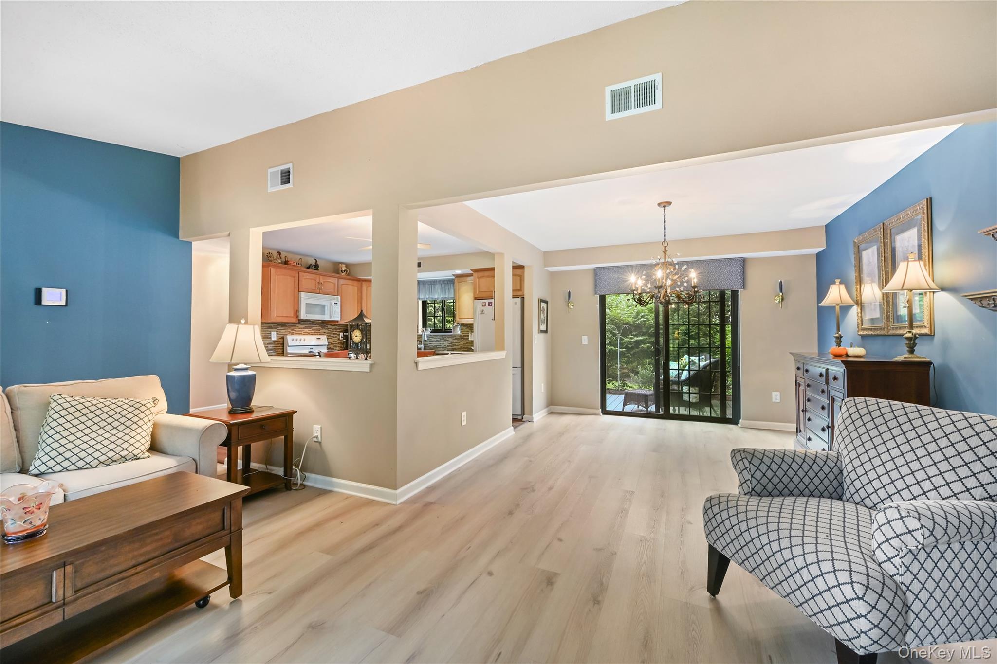 119 Stringham Road, Unit 16 photo 6