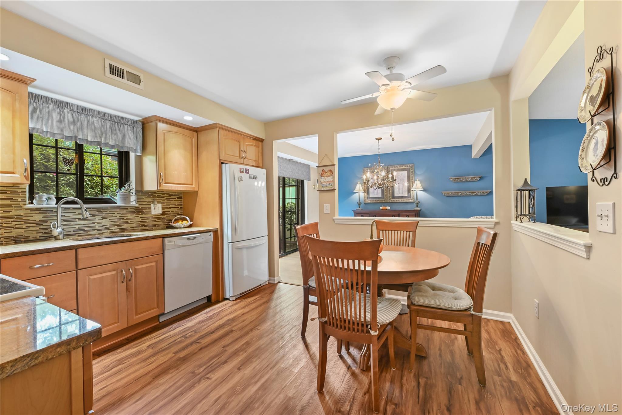 119 Stringham Road, Unit 16 photo 12