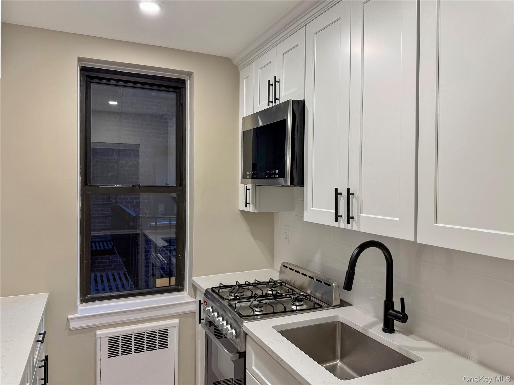 44-58 E 8th Street, Unit 3N photo 3