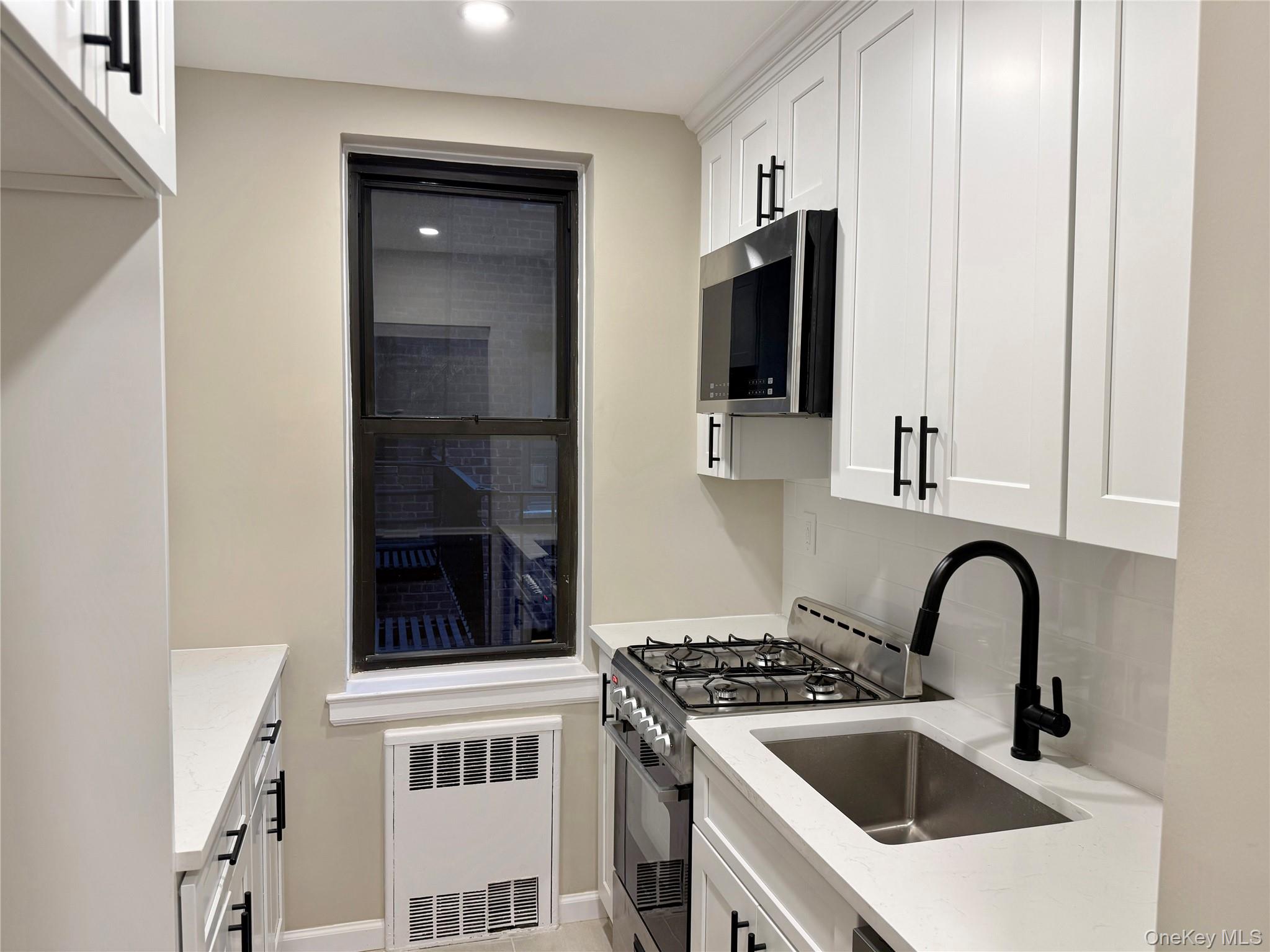 44-58 E 8th Street, Unit 3N photo 2