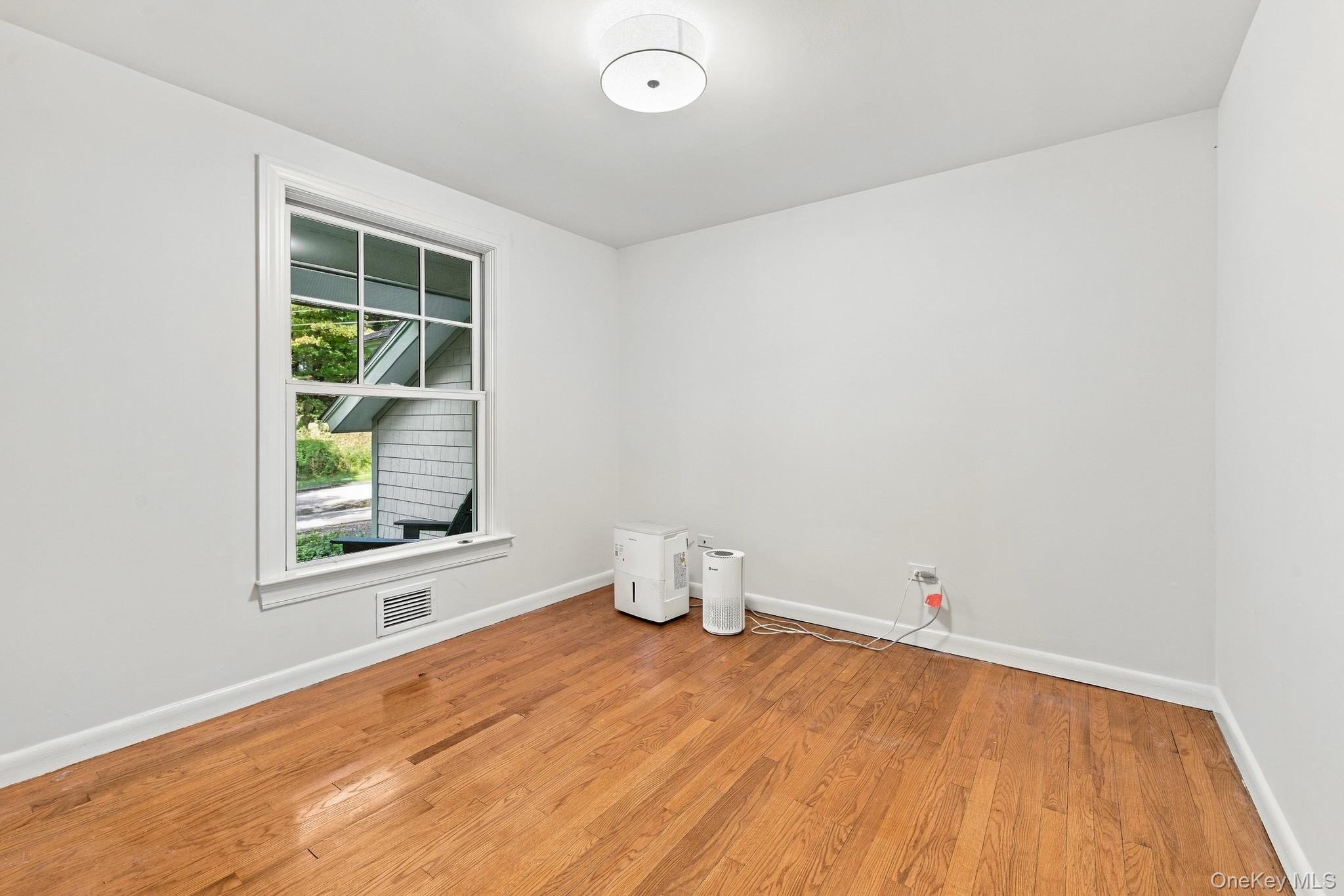 4 Douglas Drive – For Sale photo 11