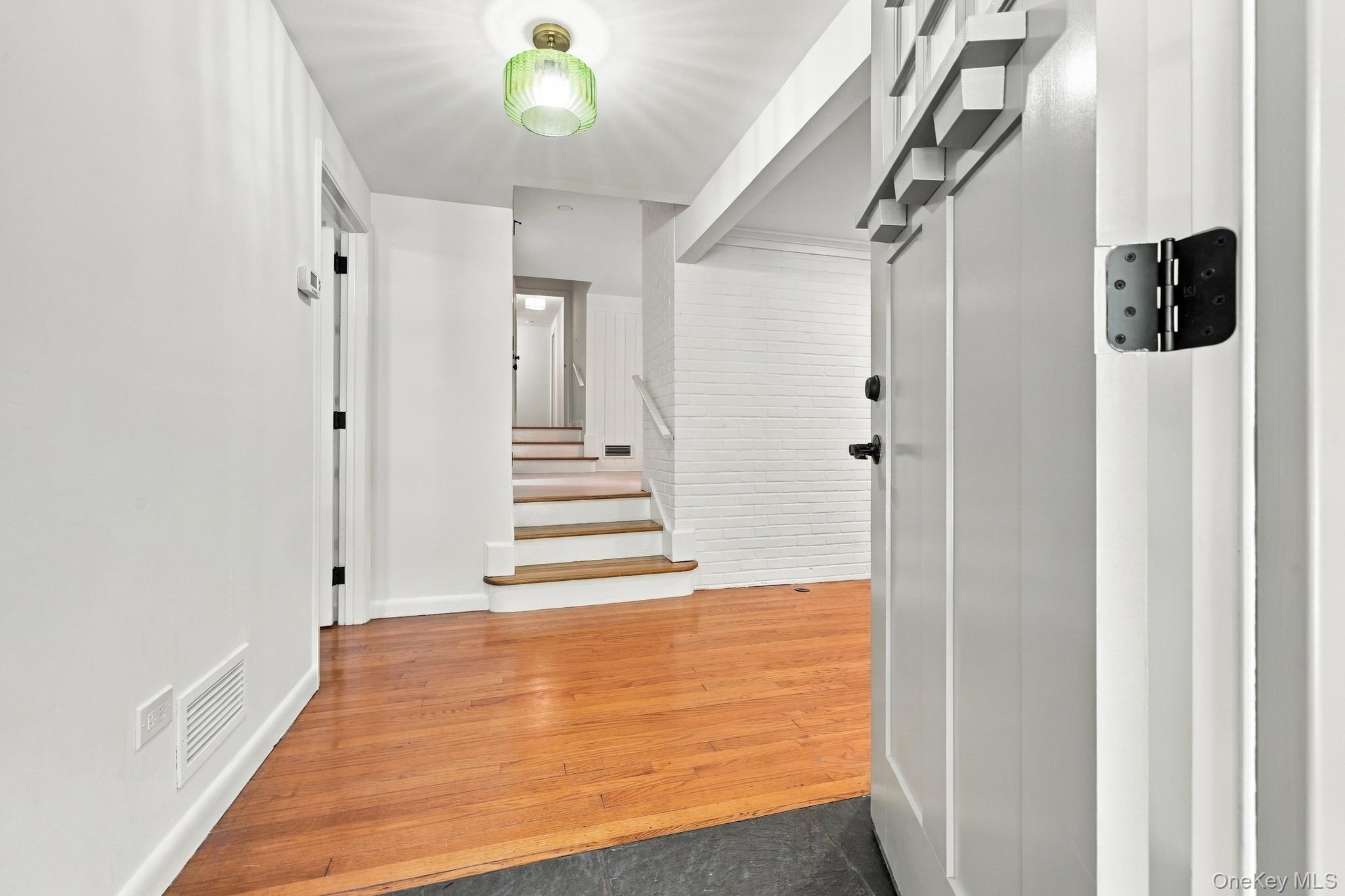 4 Douglas Drive – For Sale photo 18