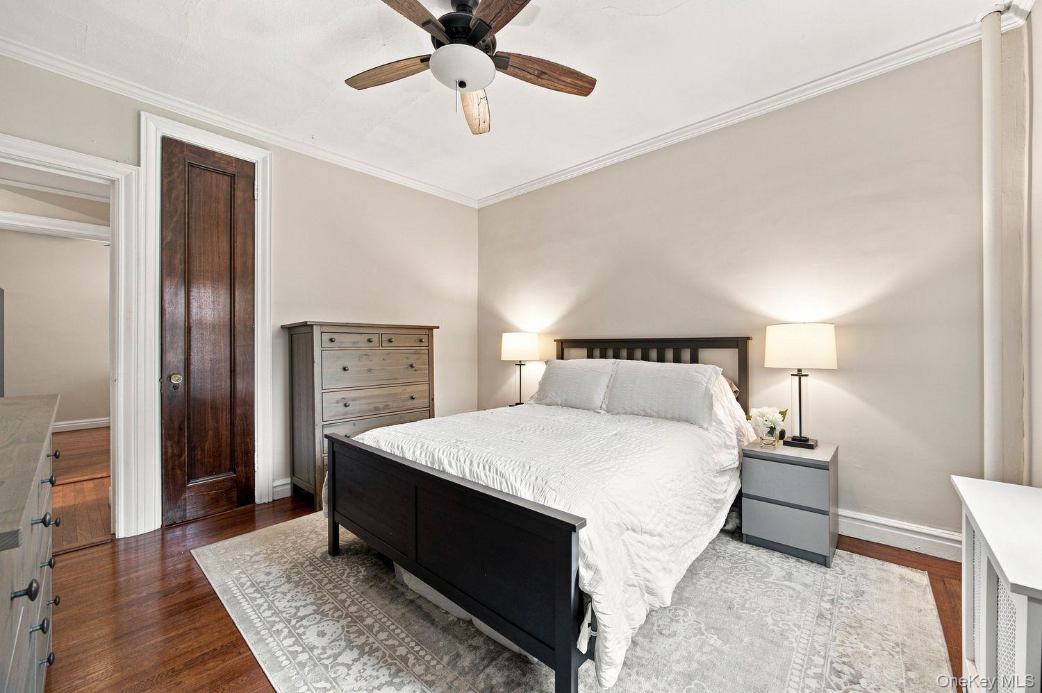 246 Bronxville Road, Unit i2 photo 12