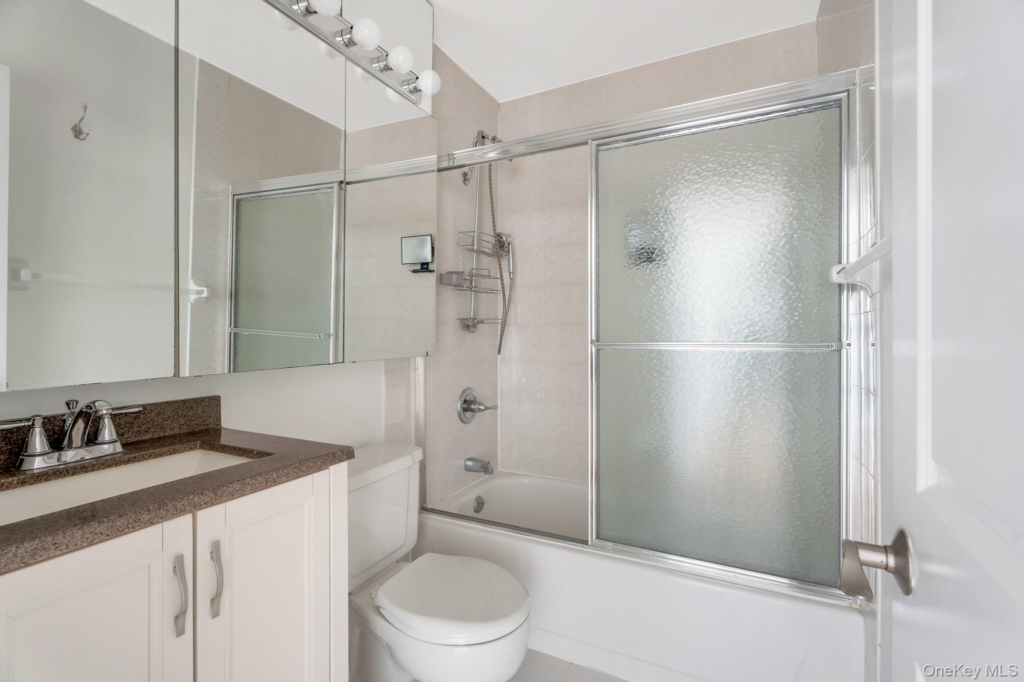 9921 4th Avenue, Unit 2H photo 6
