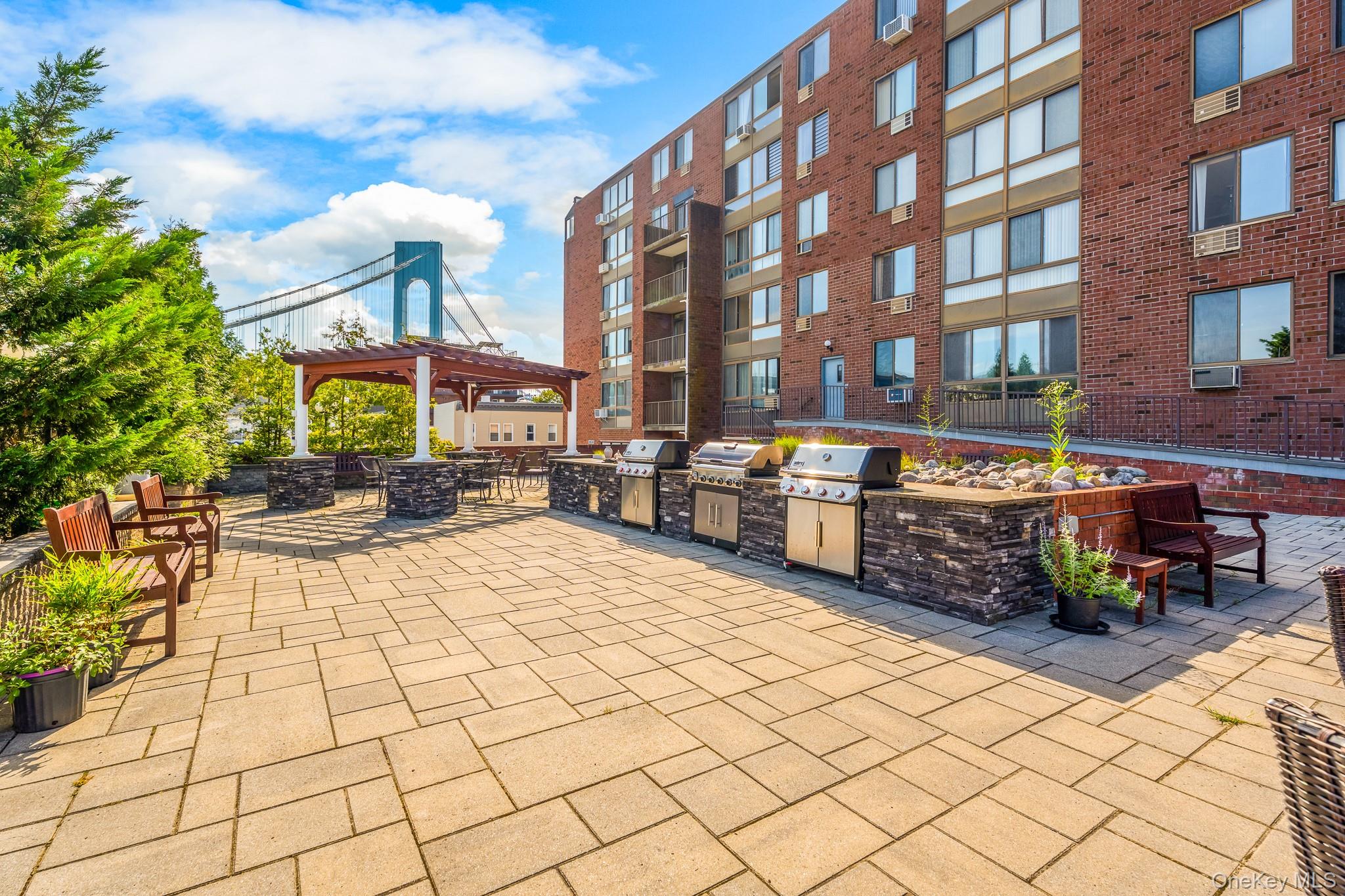 9921 4th Avenue, Unit 2H photo 9
