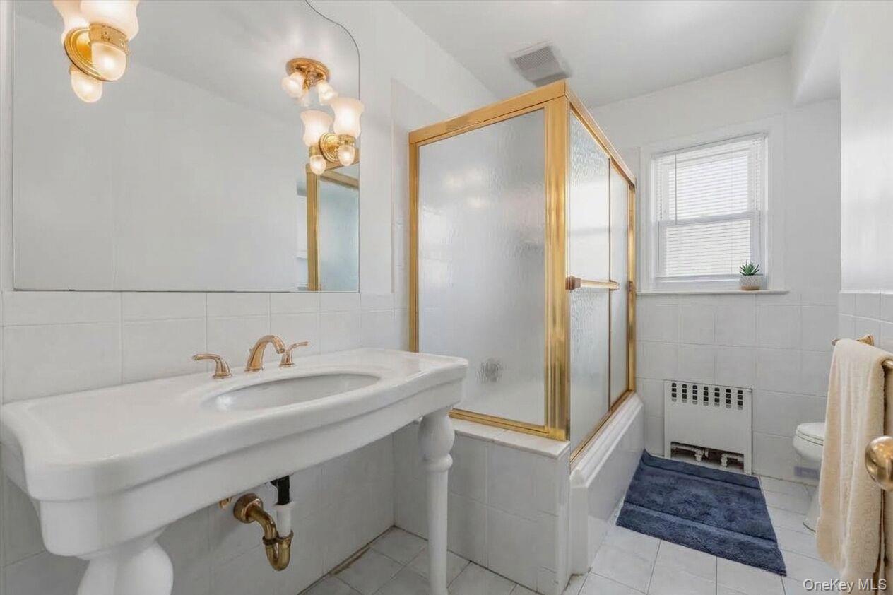 124 Bradford Avenue – For Rent photo 13