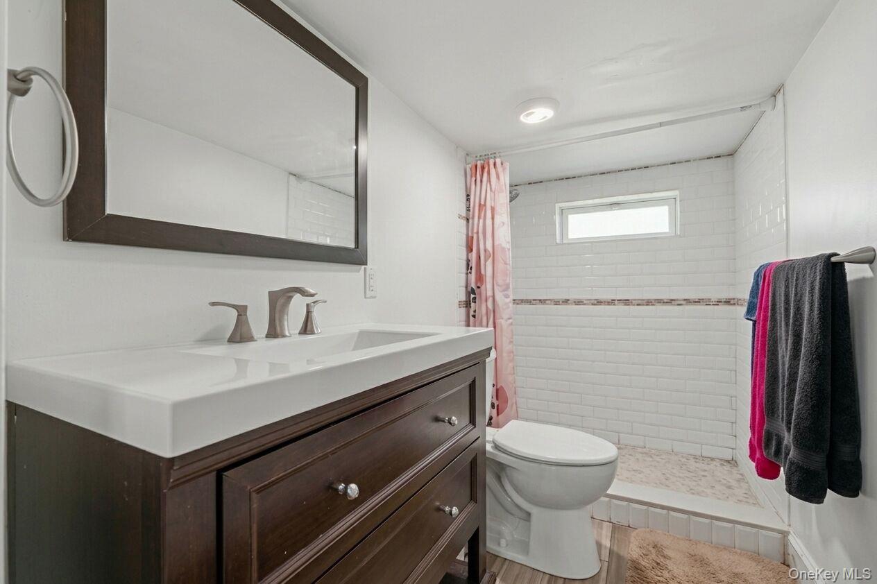 124 Bradford Avenue – For Rent photo 11