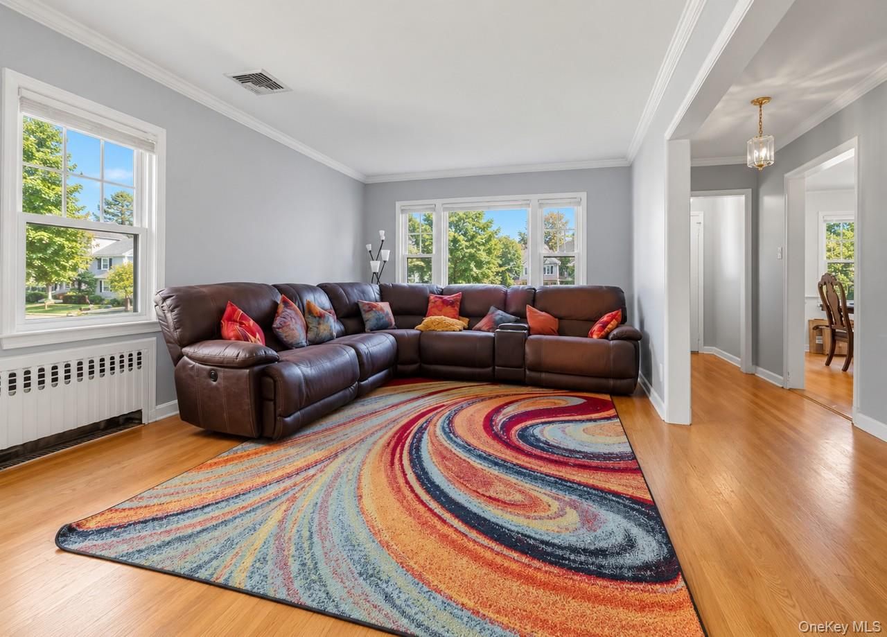 124 Bradford Avenue – For Rent photo 4