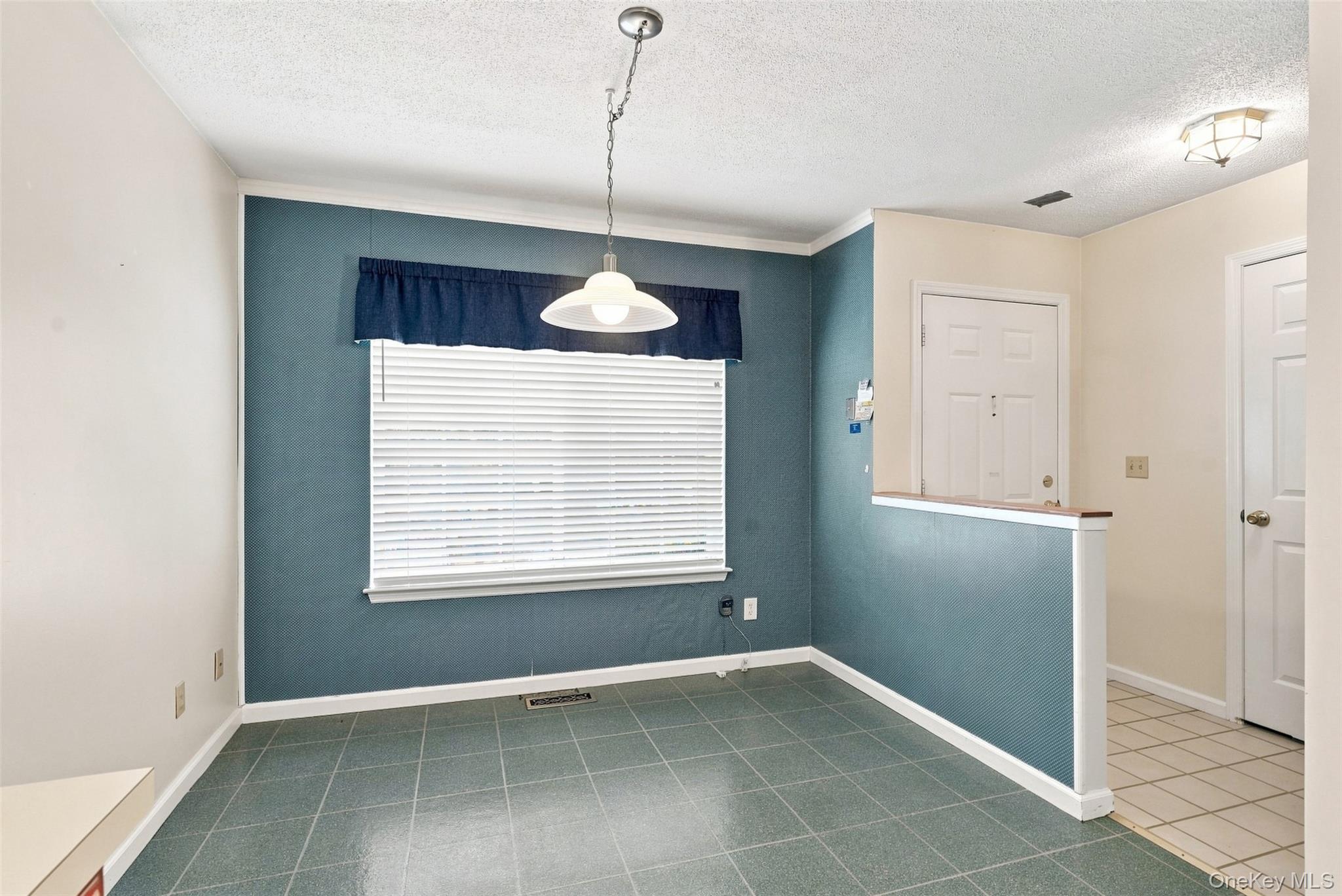103 Kensington Court – For Sale photo 8