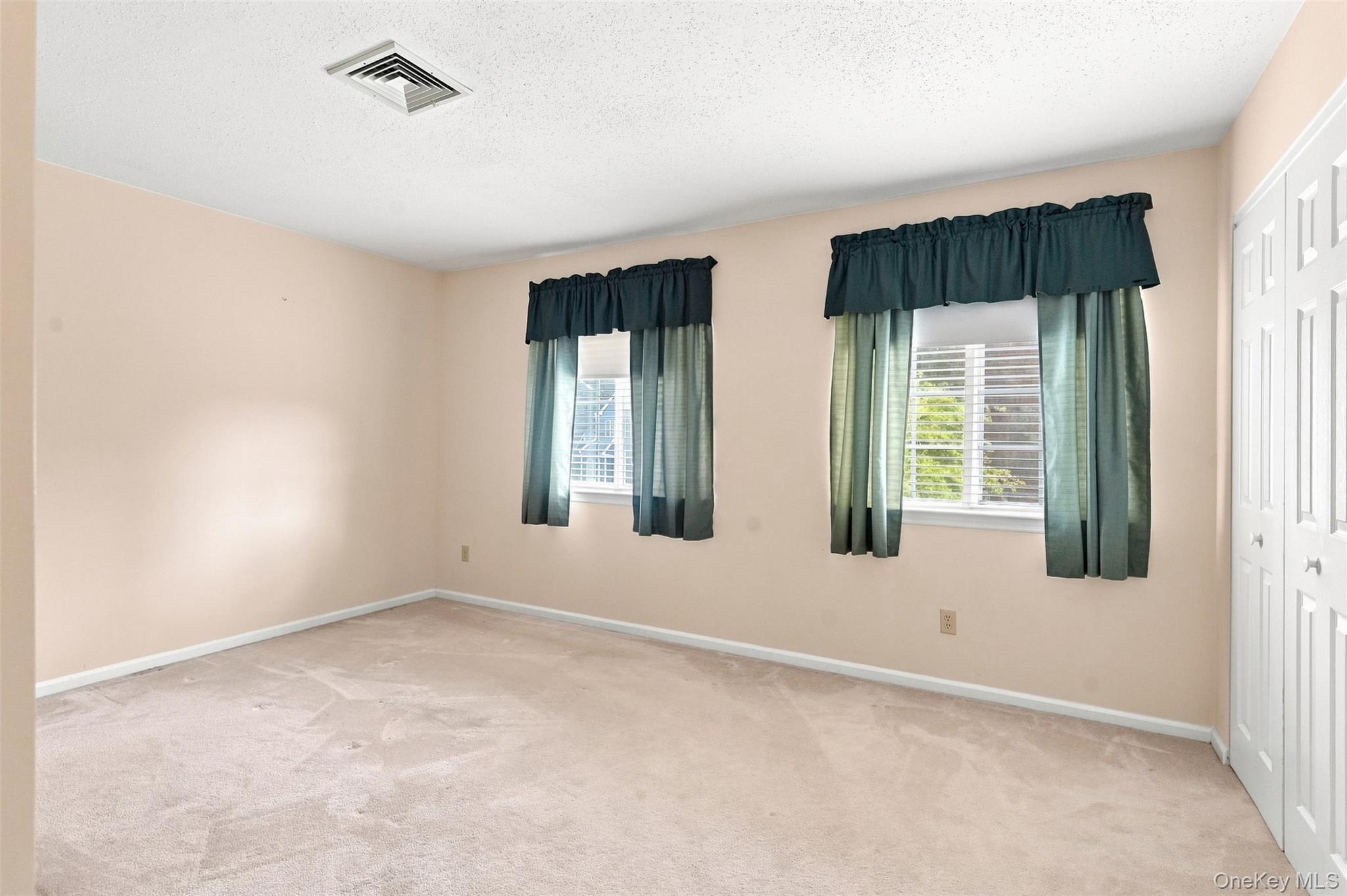 103 Kensington Court – For Sale photo 25