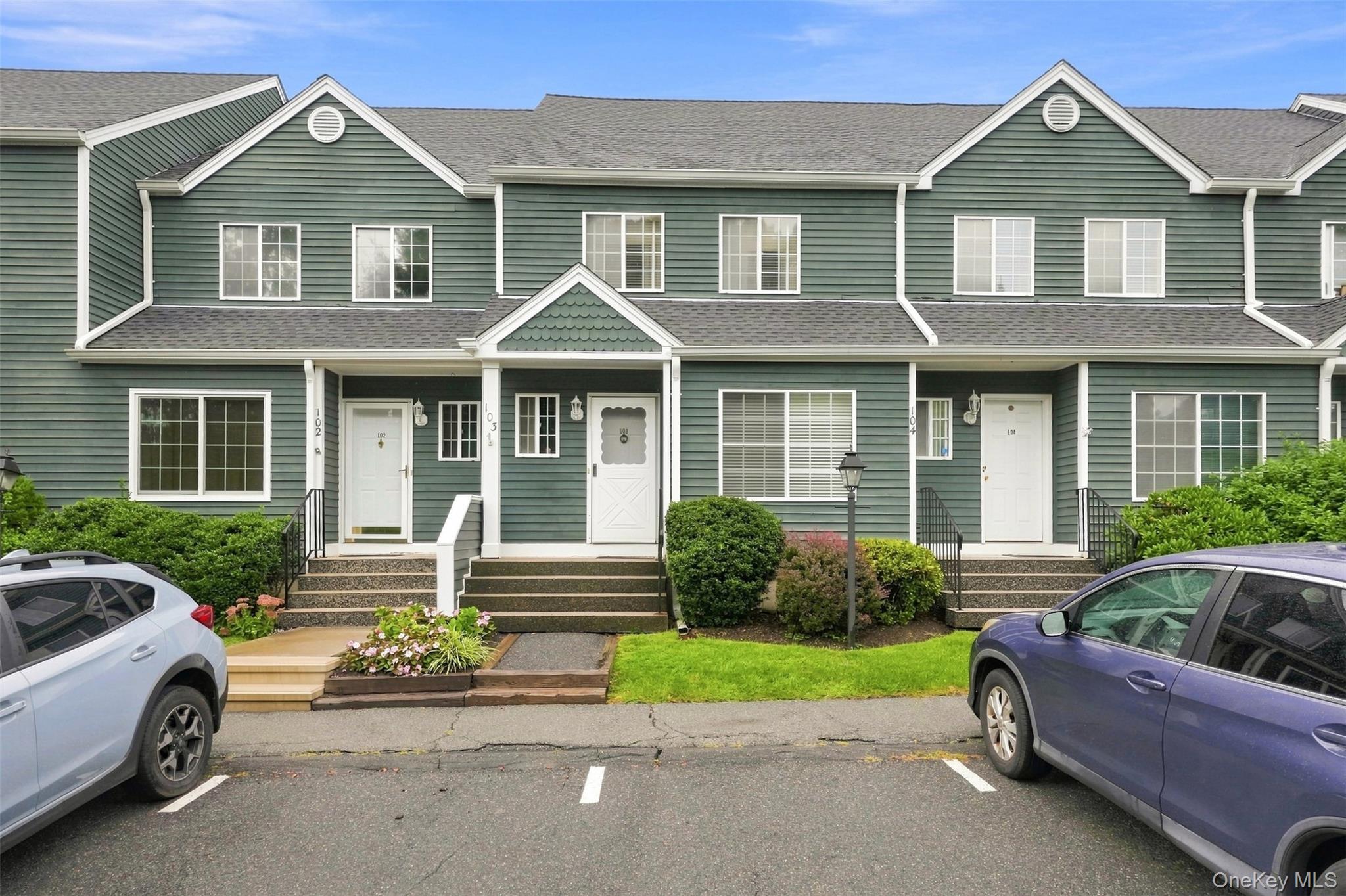 103 Kensington Court – For Sale
