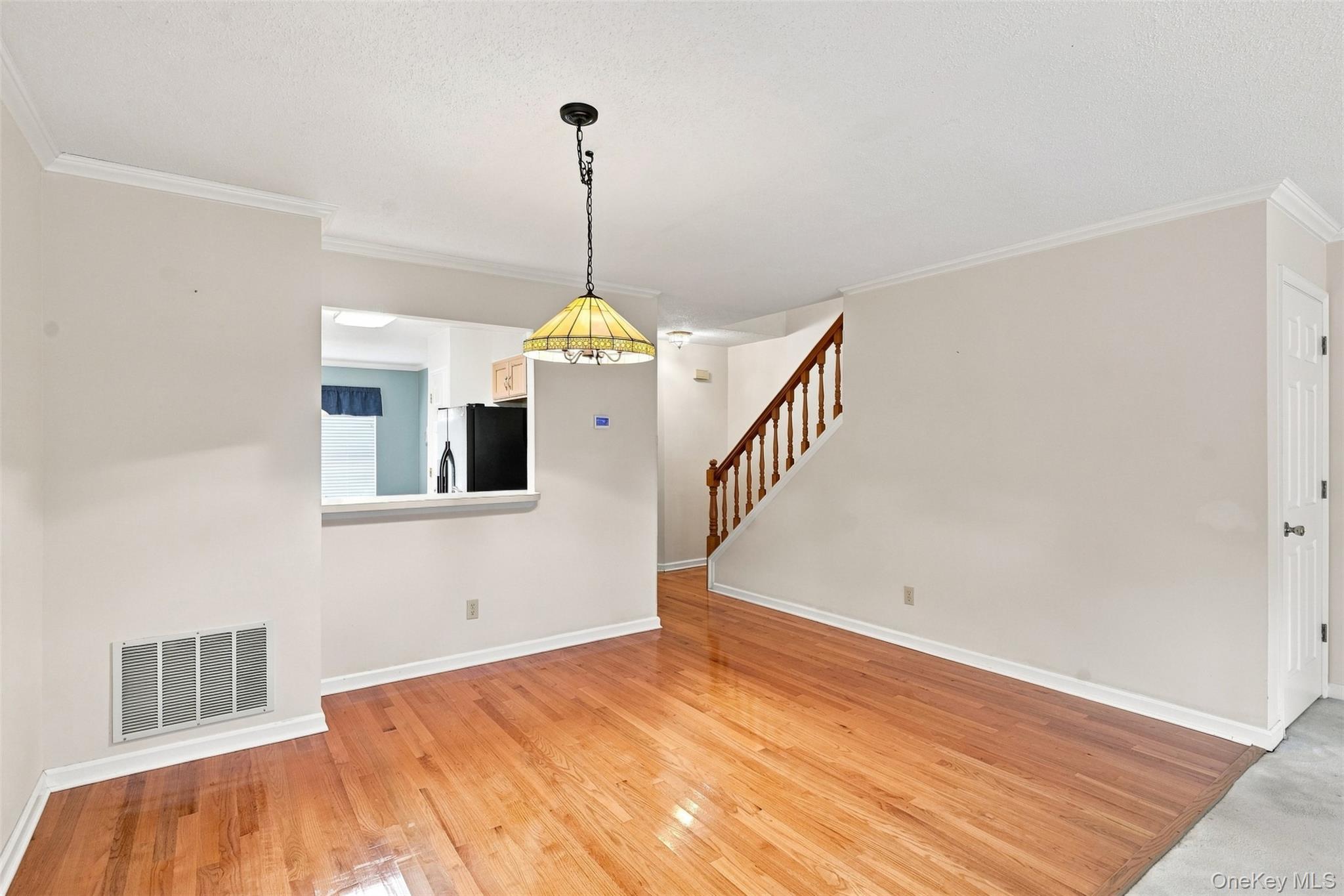 103 Kensington Court – For Sale photo 14