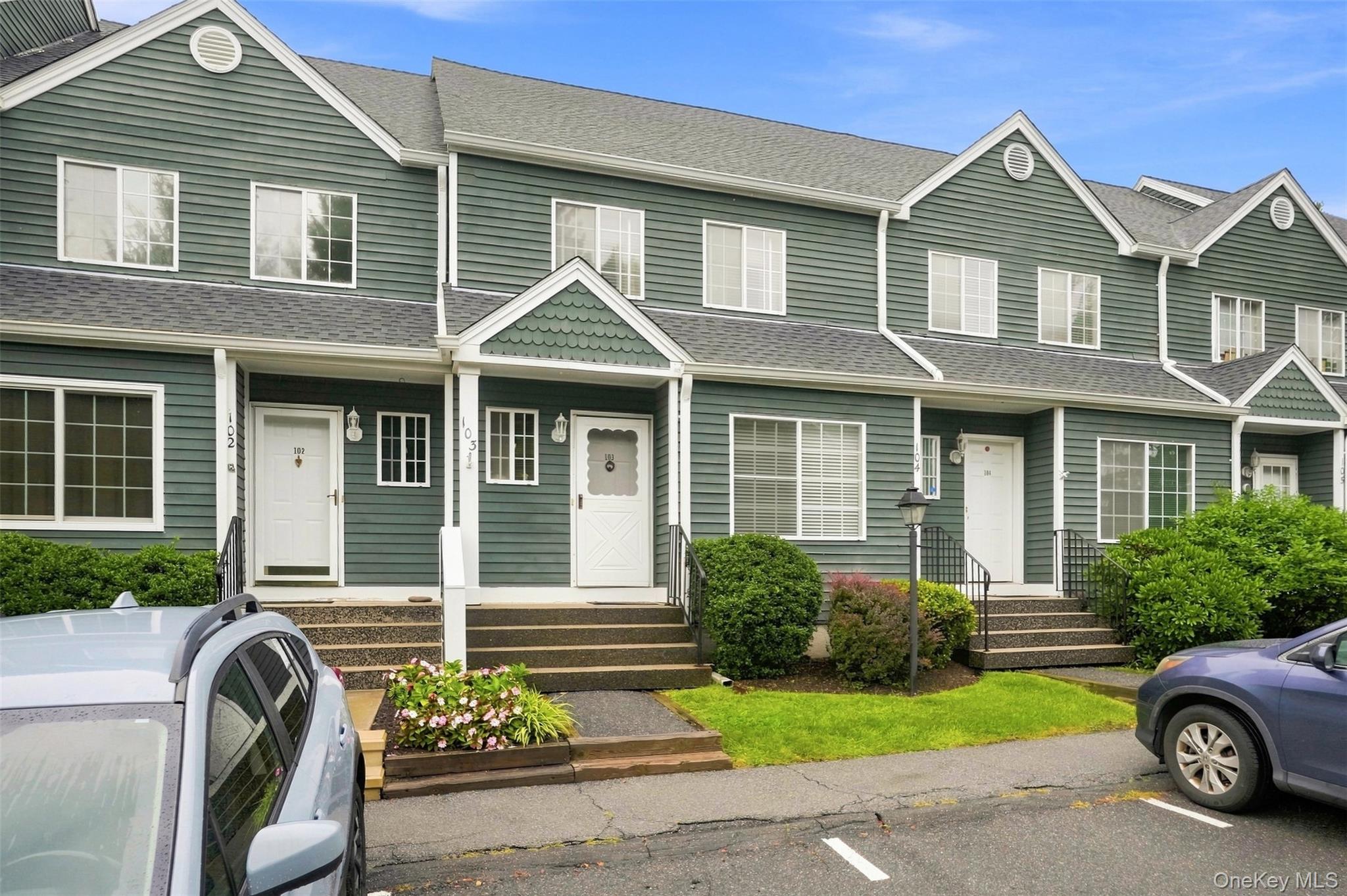 103 Kensington Court – For Sale photo 2