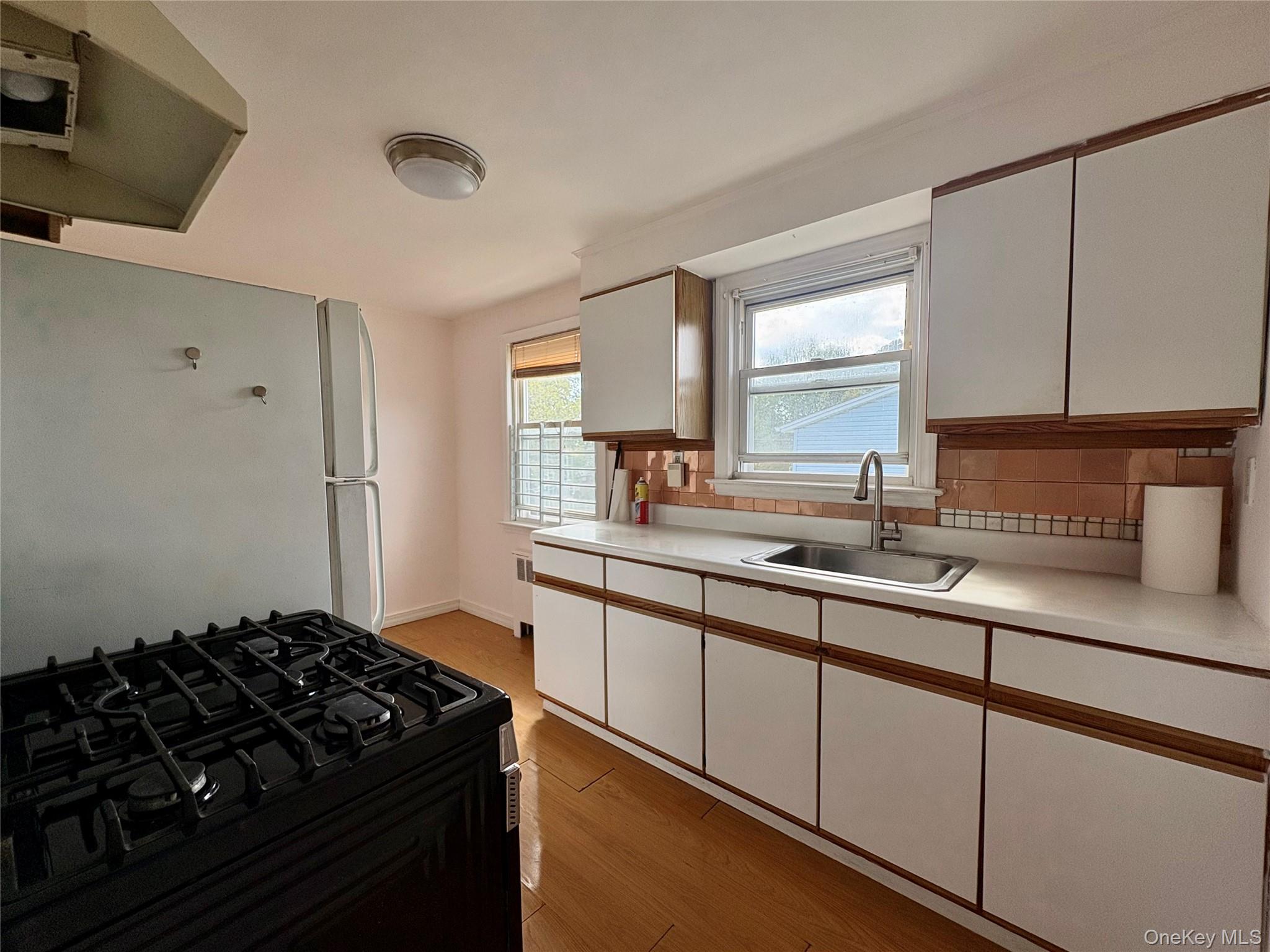 63 Meyer Avenue, Unit 2 photo 4