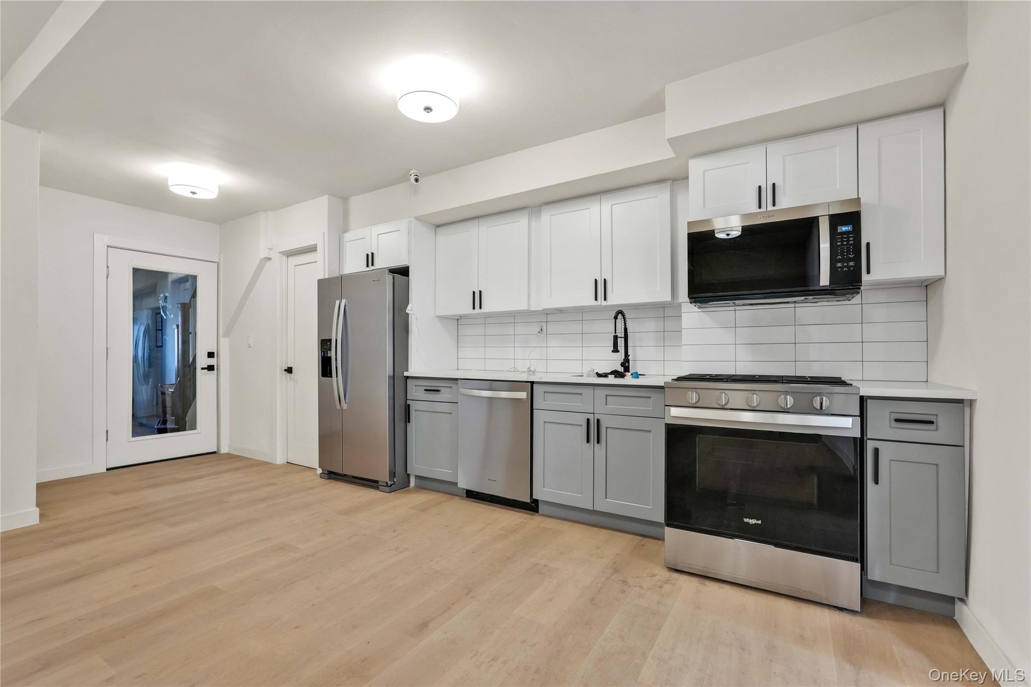 341 East 51 Street – For Sale photo 5