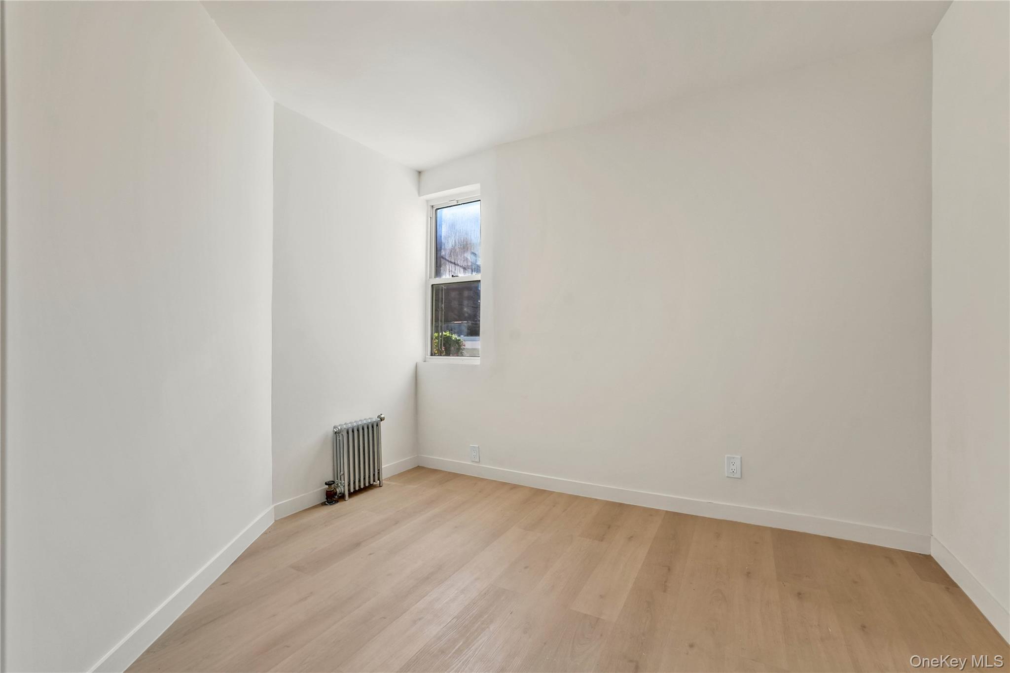341 East 51 Street – For Sale photo 14