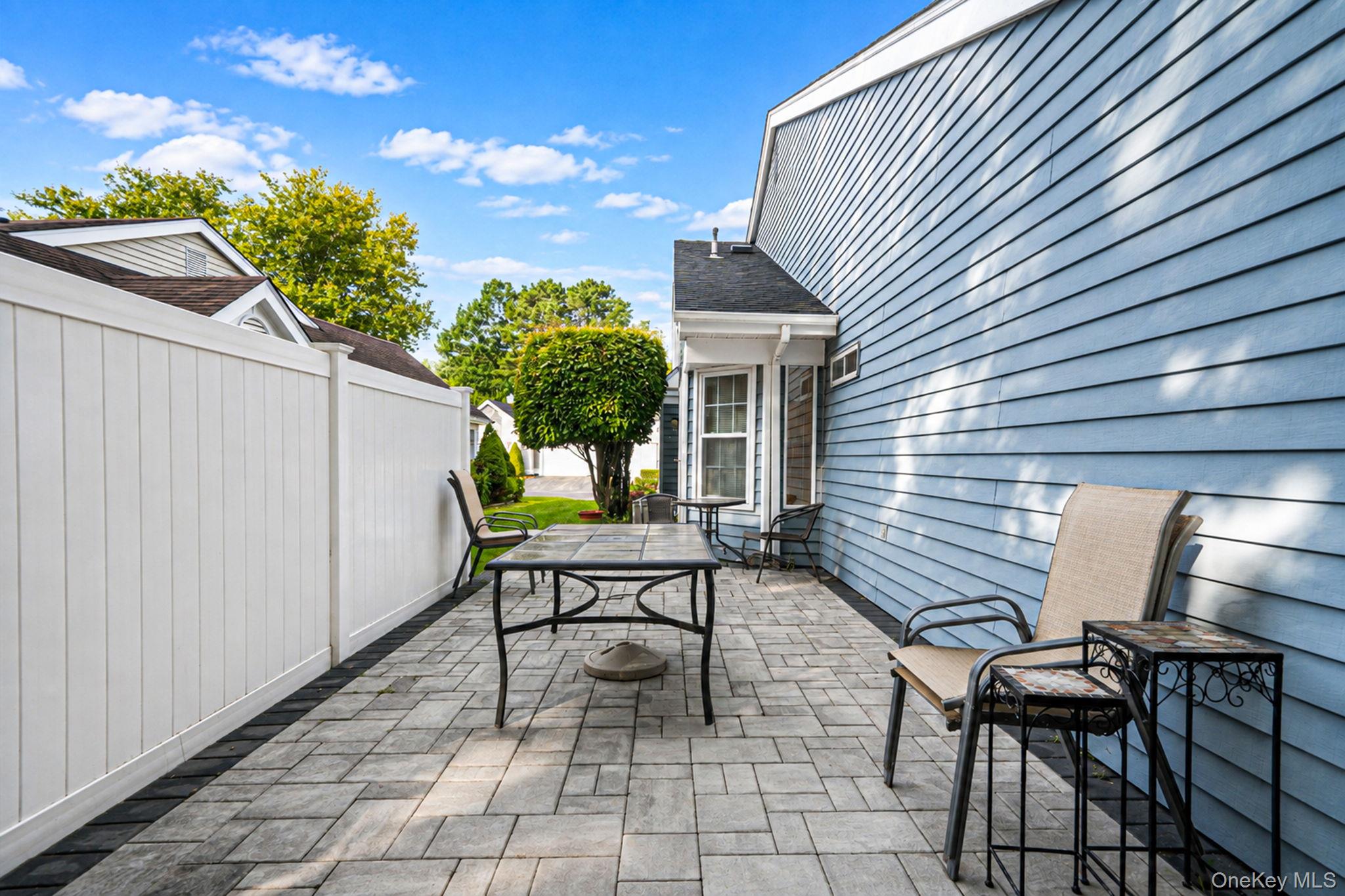 279 Glen Drive – For Sale photo 24