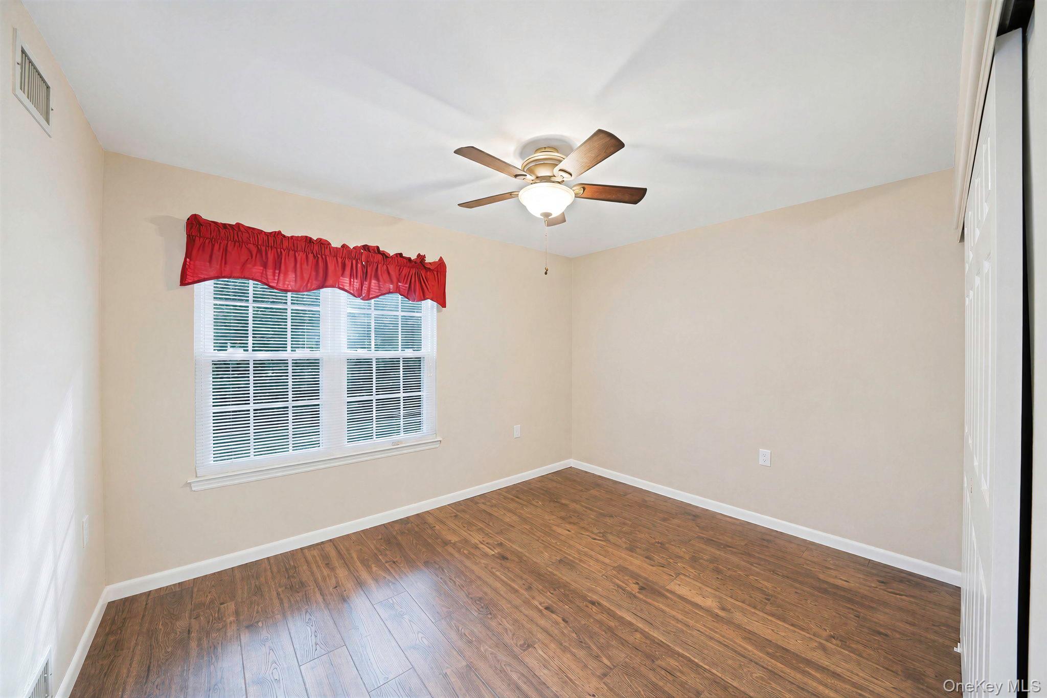 279 Glen Drive – For Sale photo 14