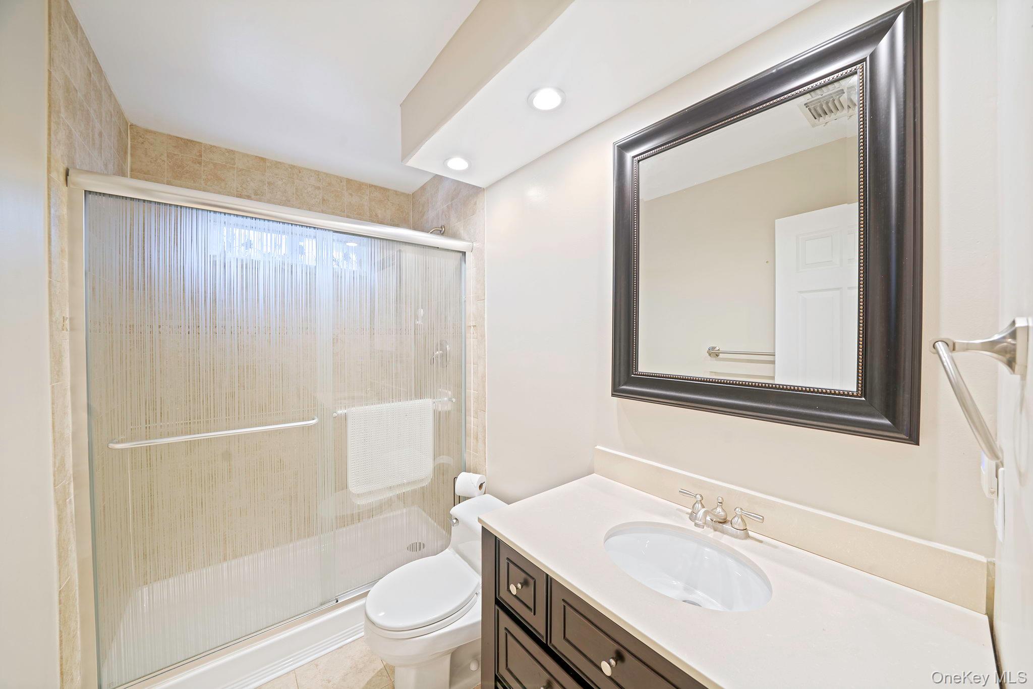 279 Glen Drive – For Sale photo 16