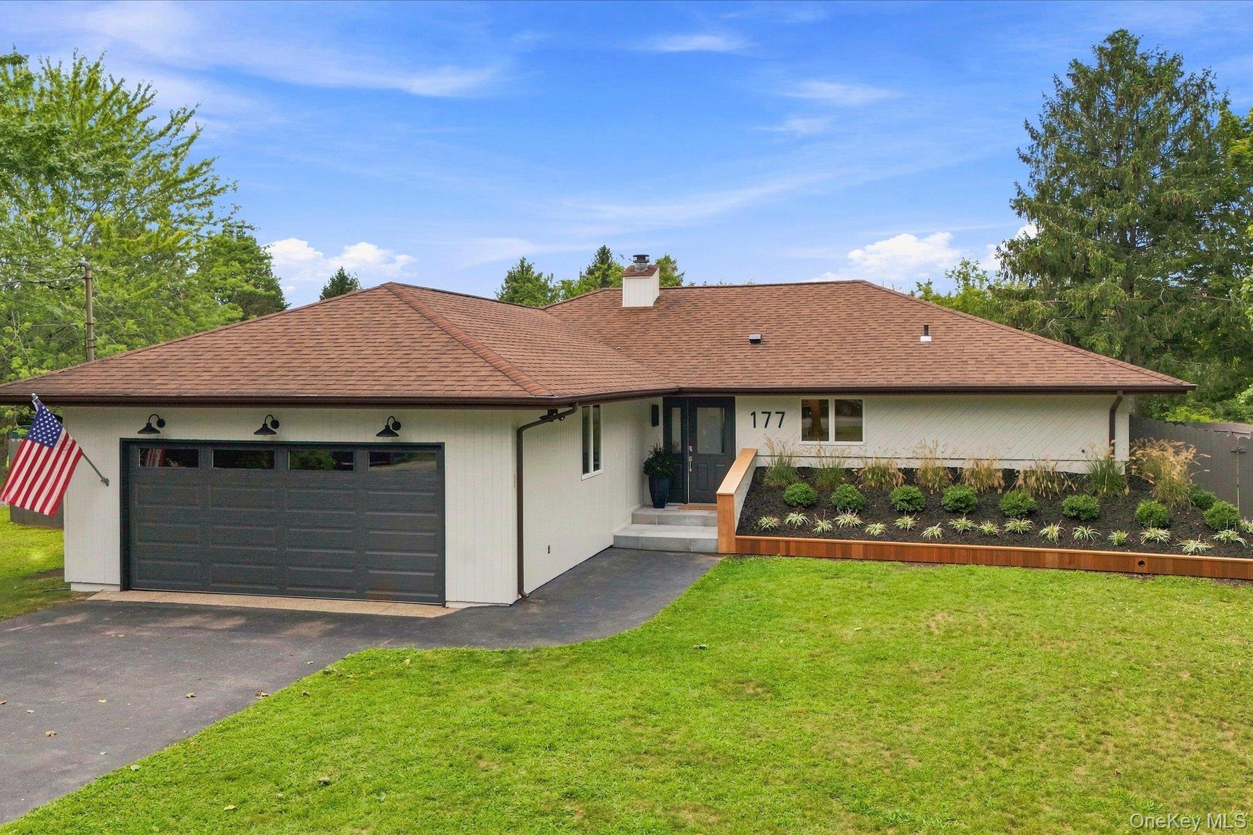 177 Herricks Lane – For Sale