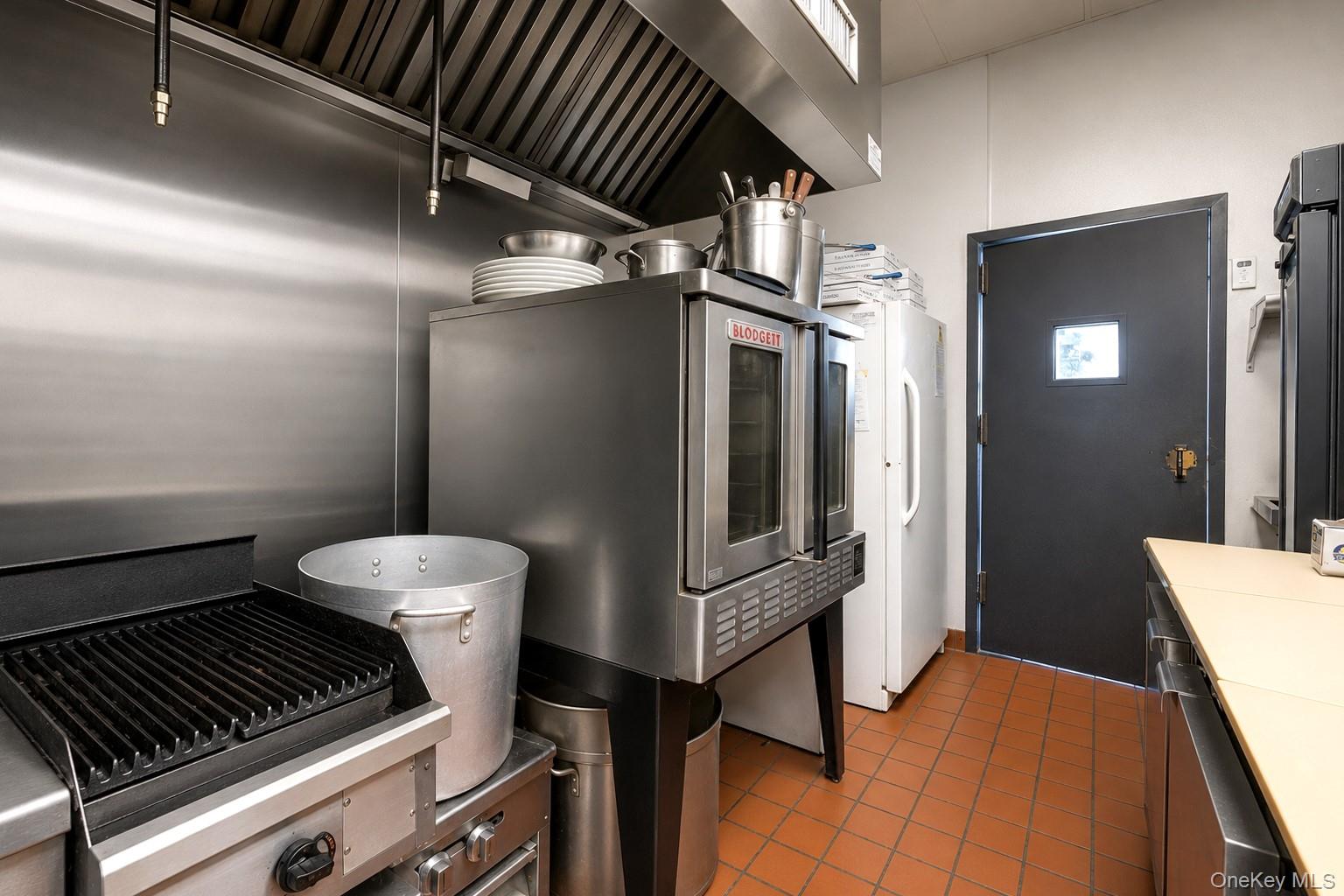460 111 – For Sale photo 12