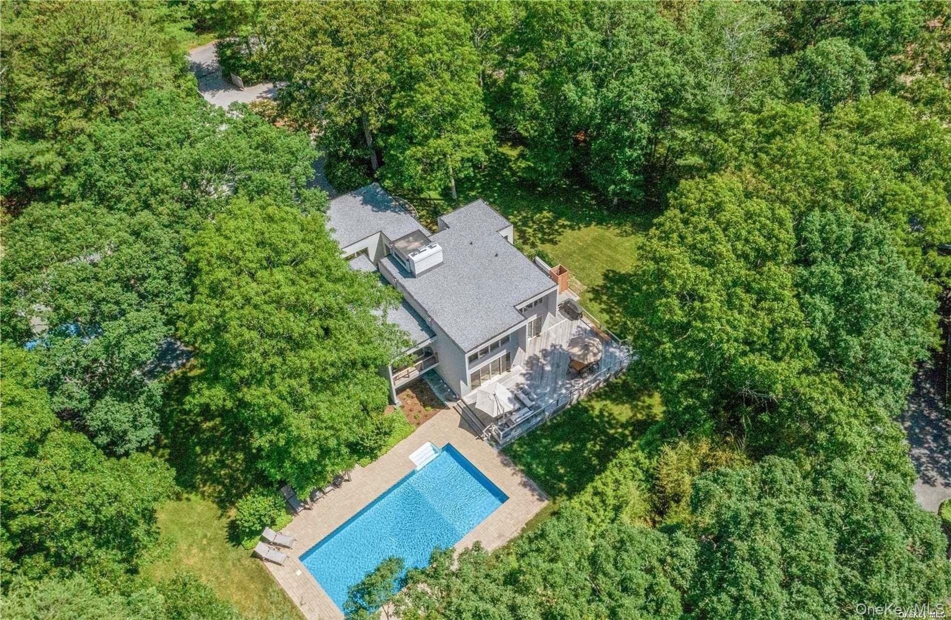19 Woodland Way – For Rent