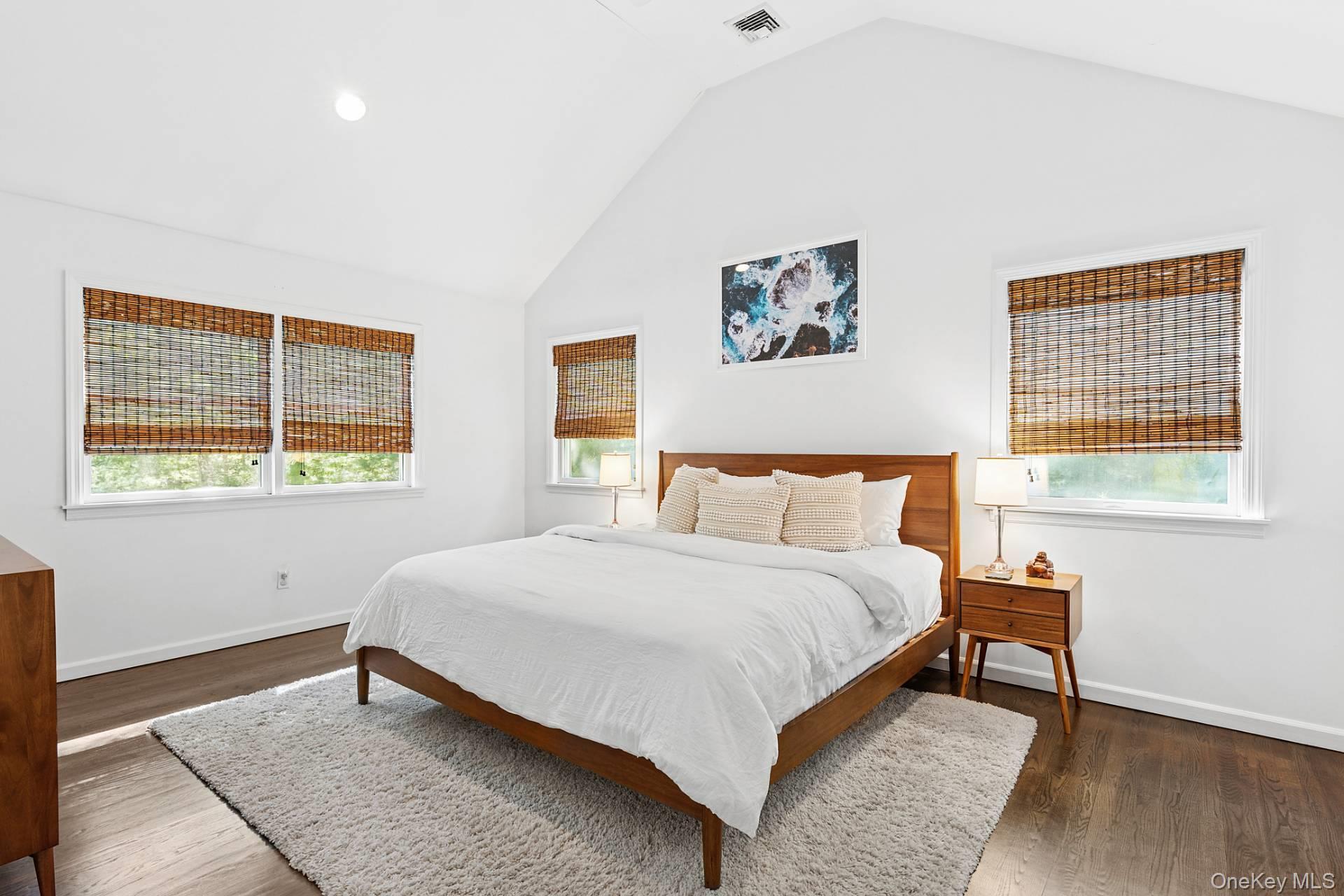 12 Harbor Street – For Rent photo 13